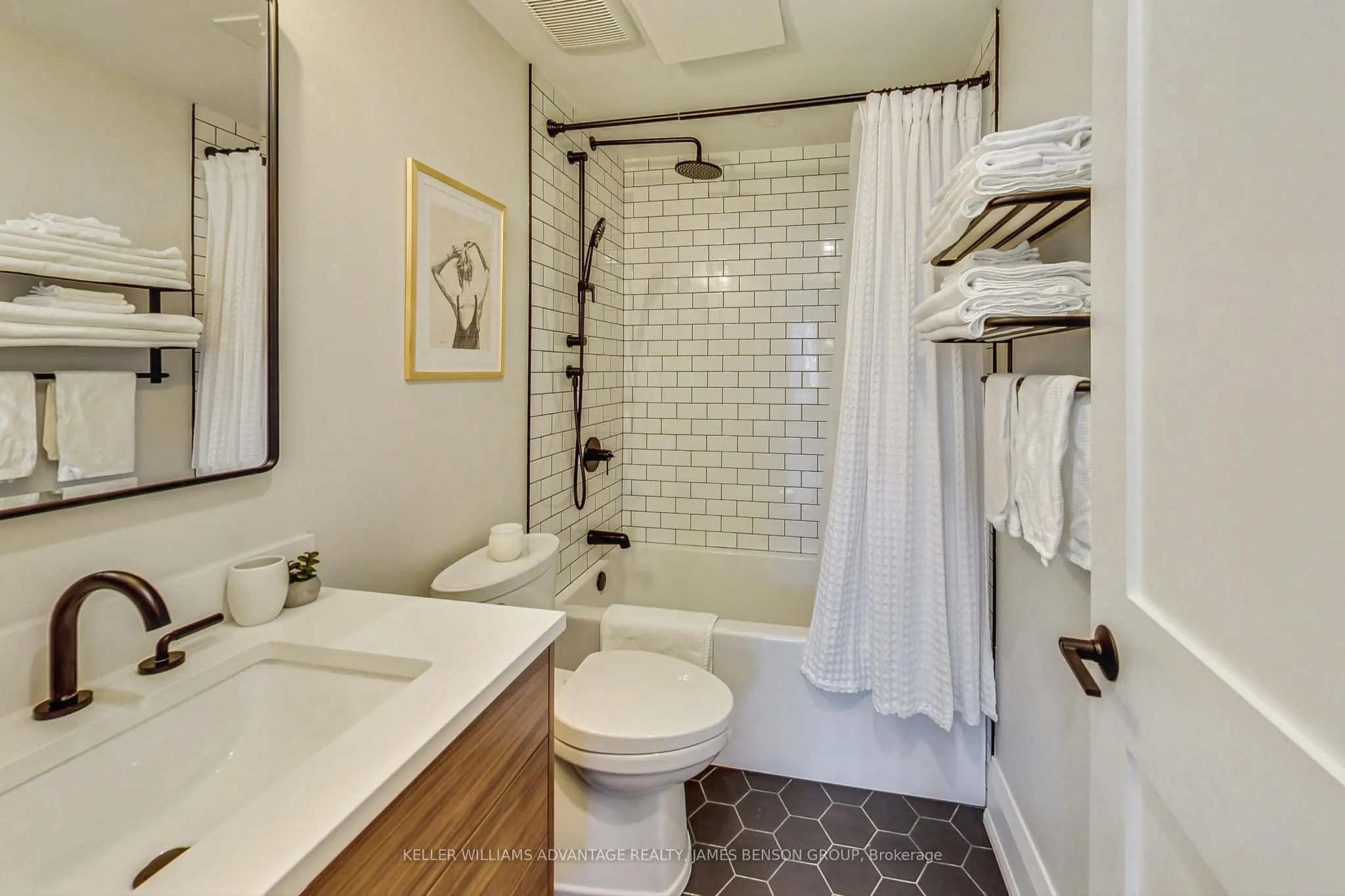 32 Galt Avenue, #Unit 2