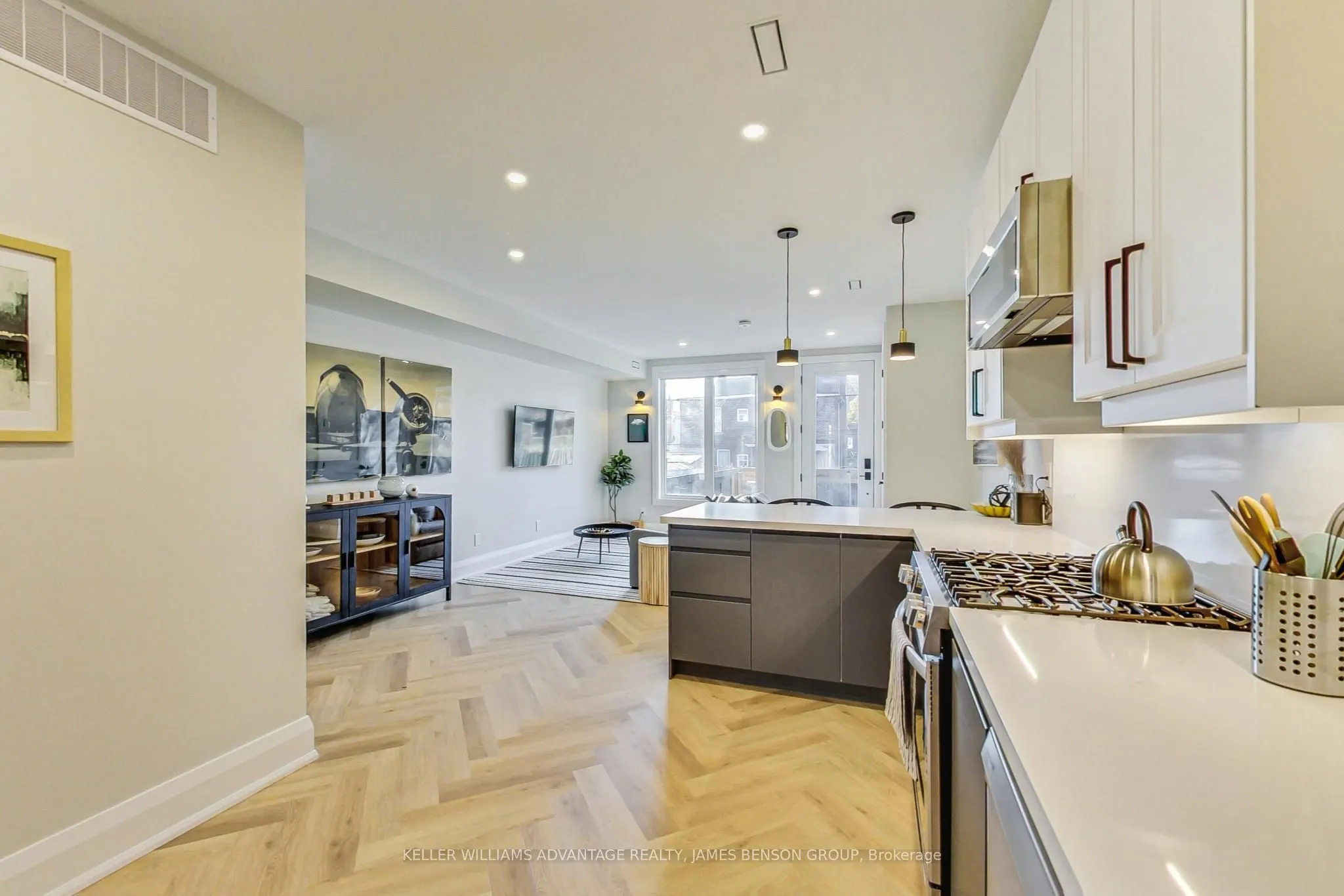32 Galt Avenue, #Unit 2