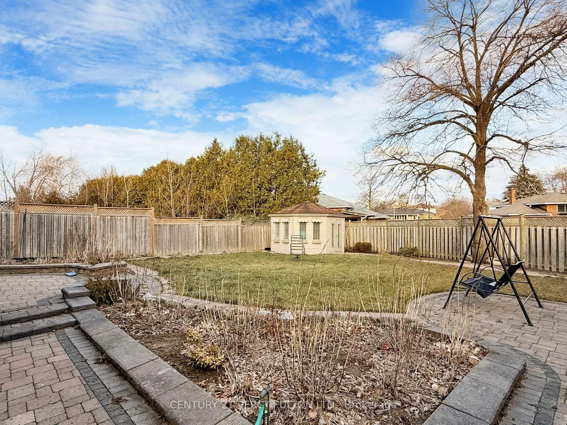 31 Erinlea Crescent