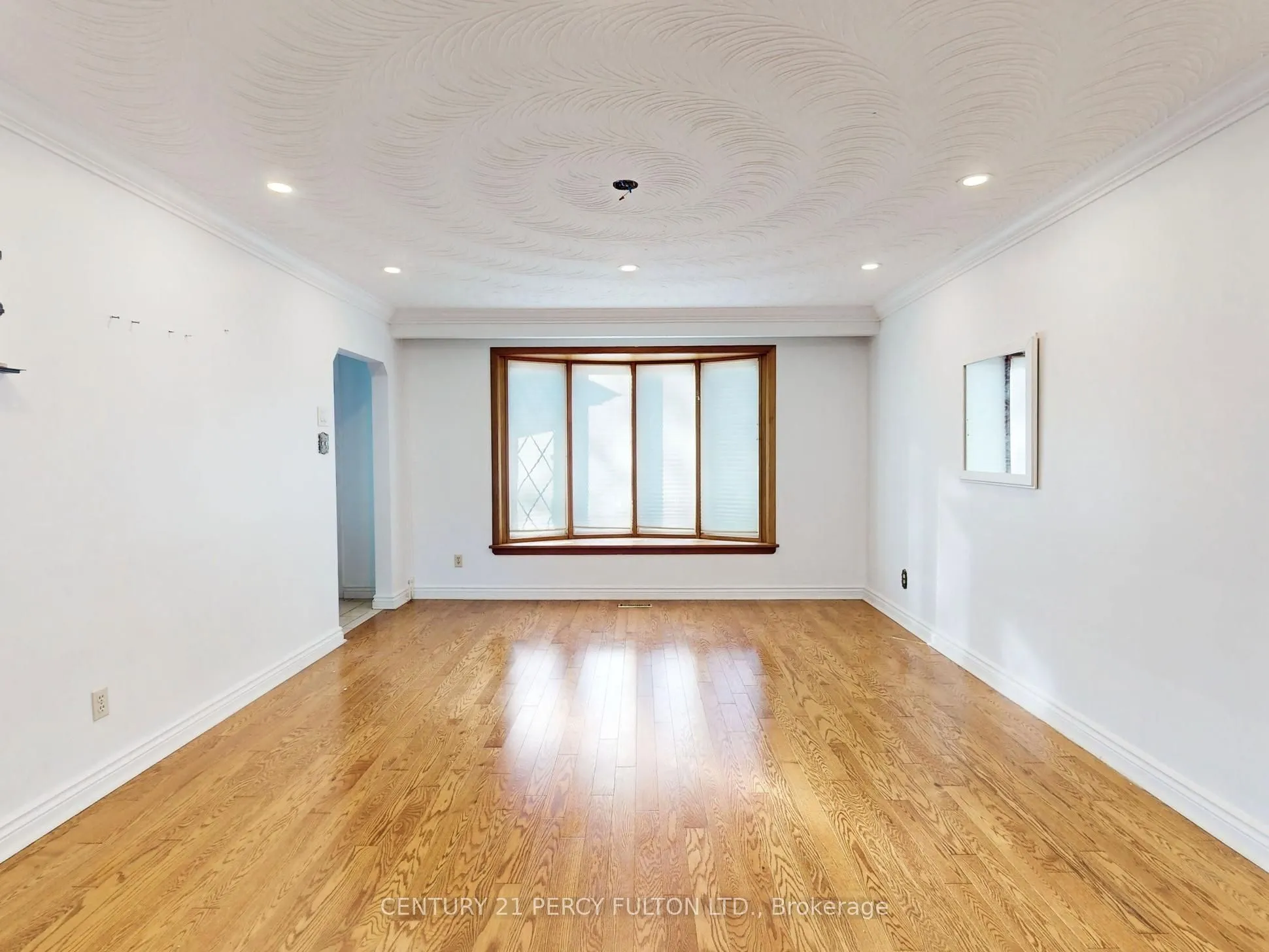 31 Erinlea Crescent