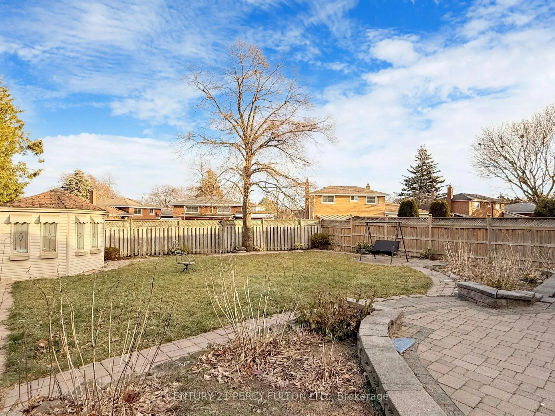 31 Erinlea Crescent