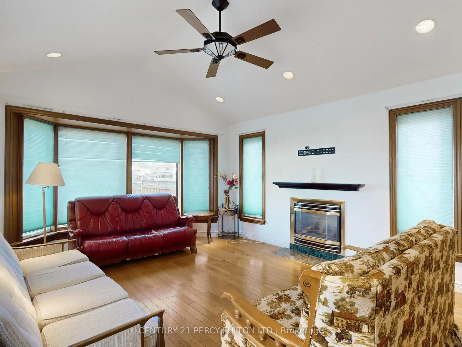 31 Erinlea Crescent