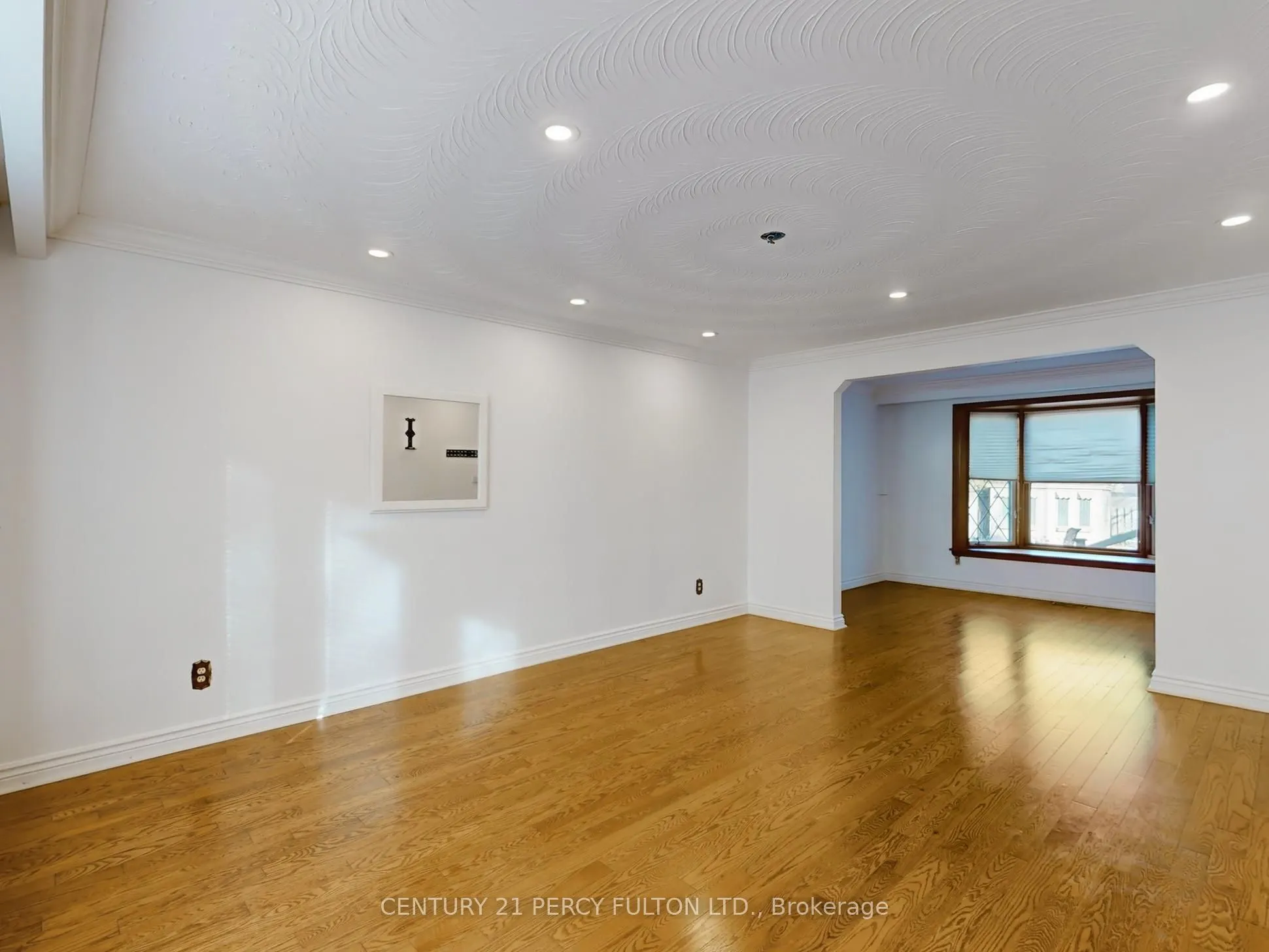 31 Erinlea Crescent