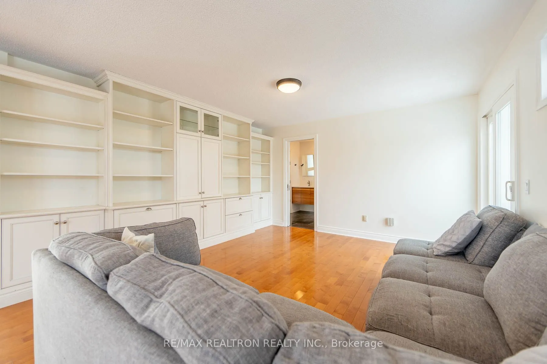 151 Cedar Crest Beach Road