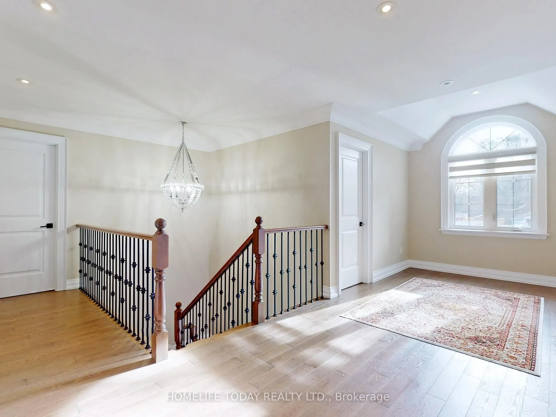 20 Chatterton Boulevard