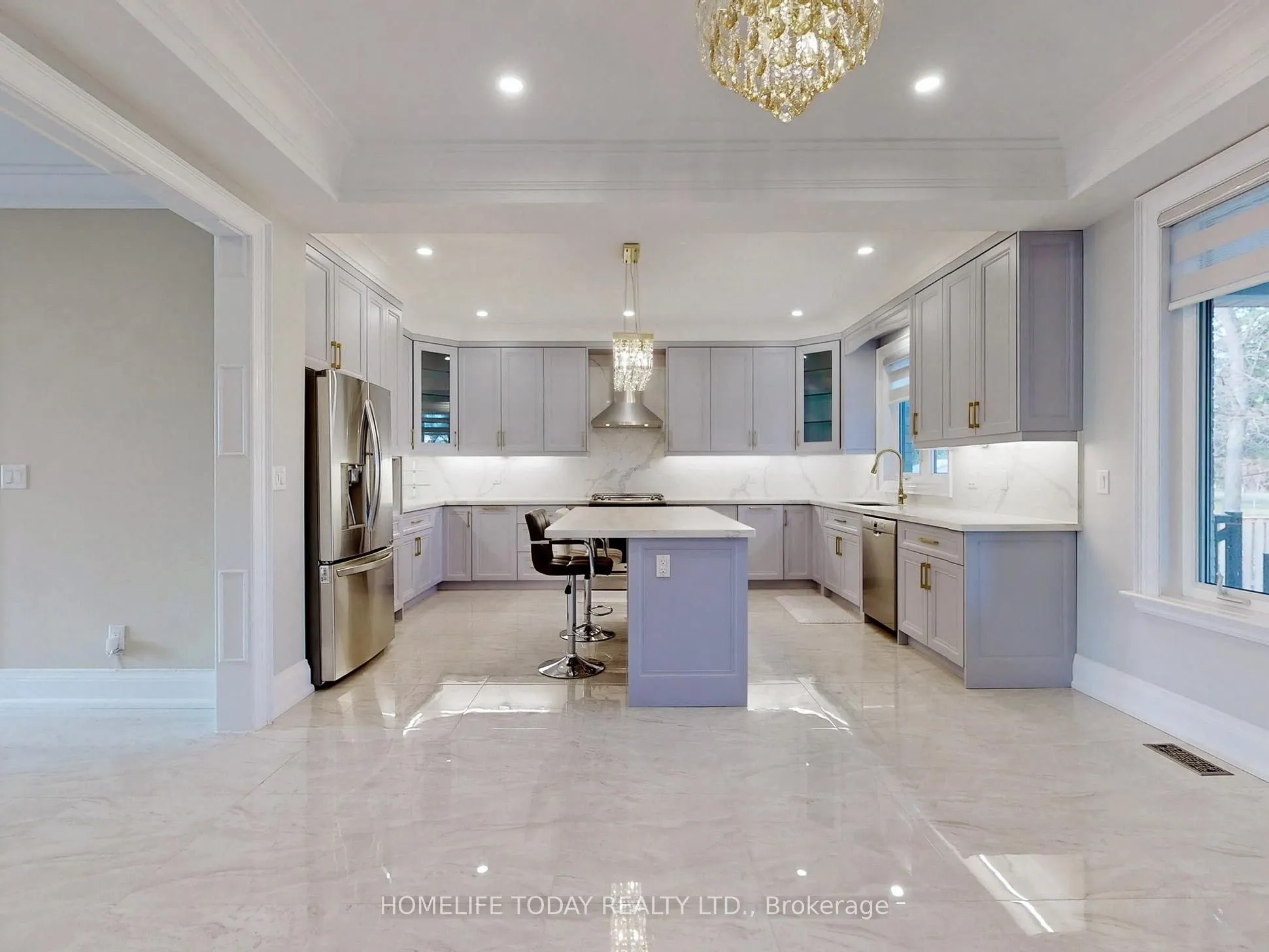 20 Chatterton Boulevard