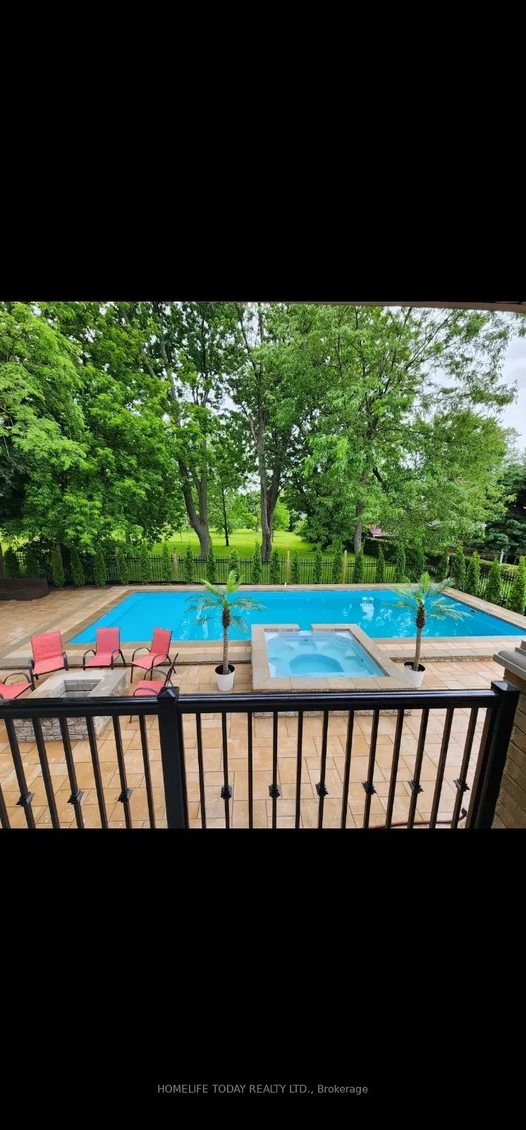 20 Chatterton Boulevard