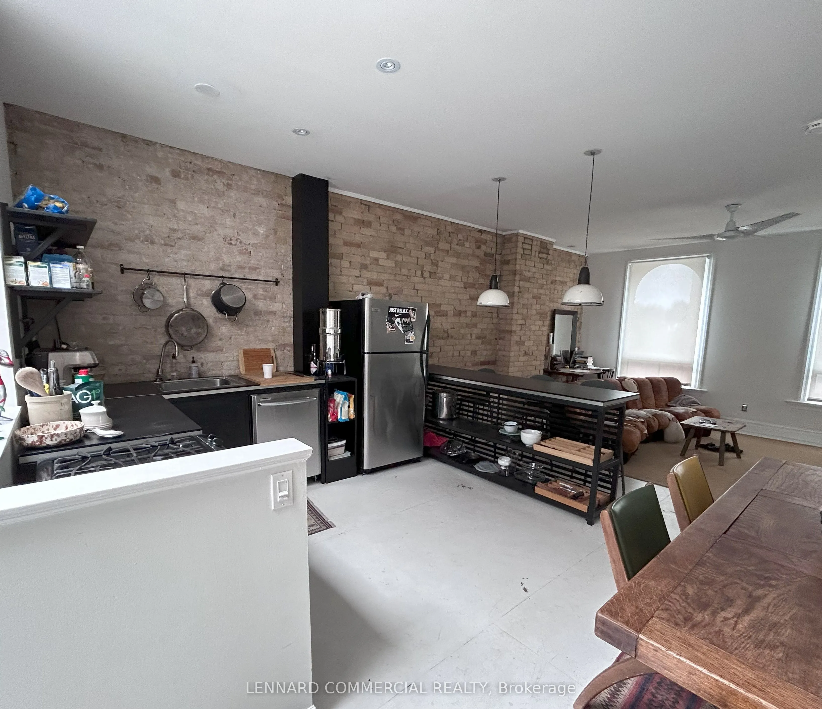 781 Queen Street E