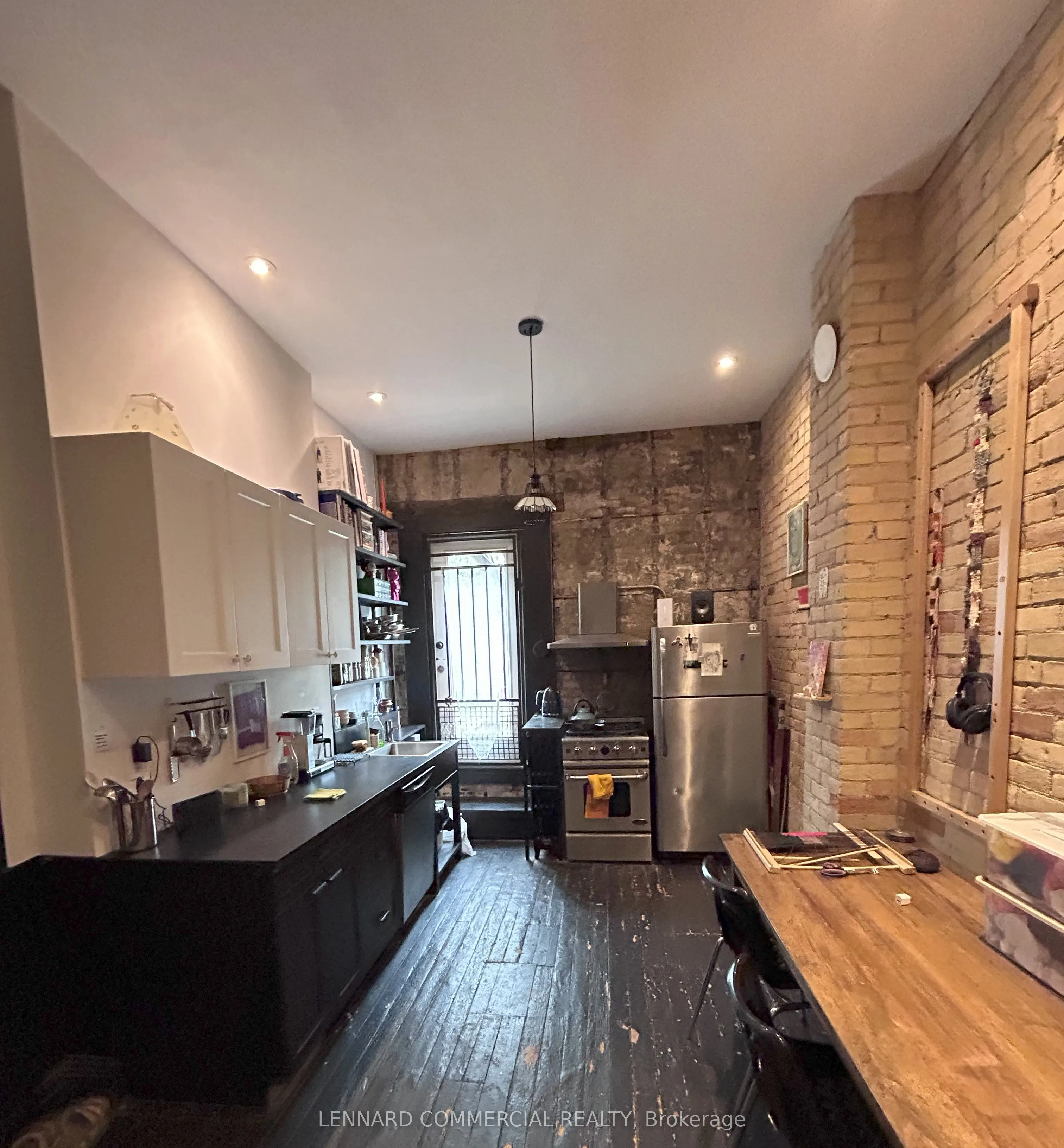 781 Queen Street E