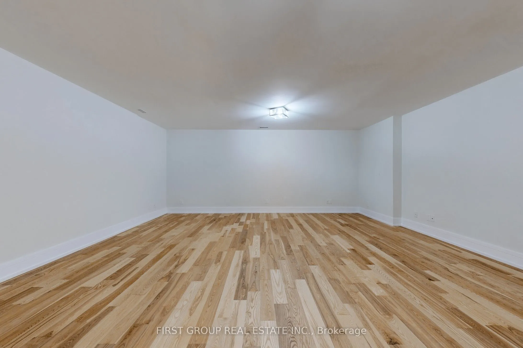 858 Strouds Lane