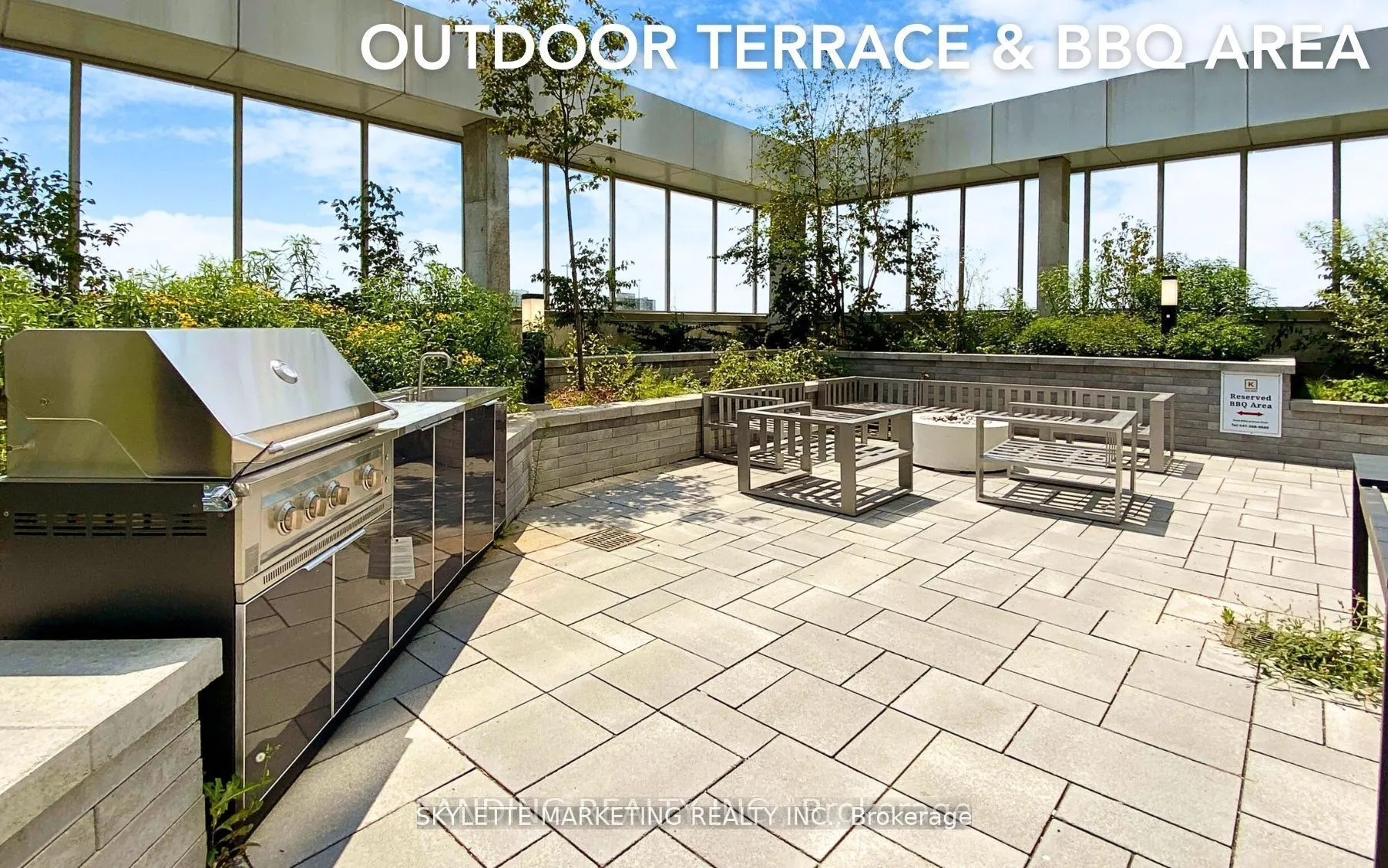 2033 KENNEDY Road, #2211