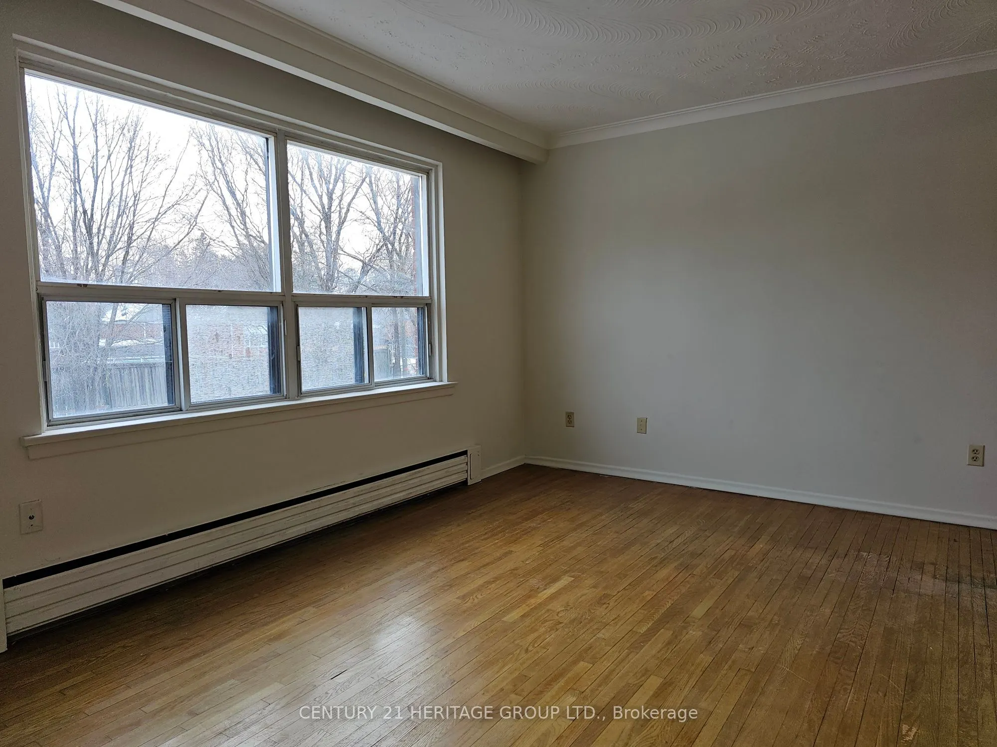 423 Pharmacy Avenue, #3