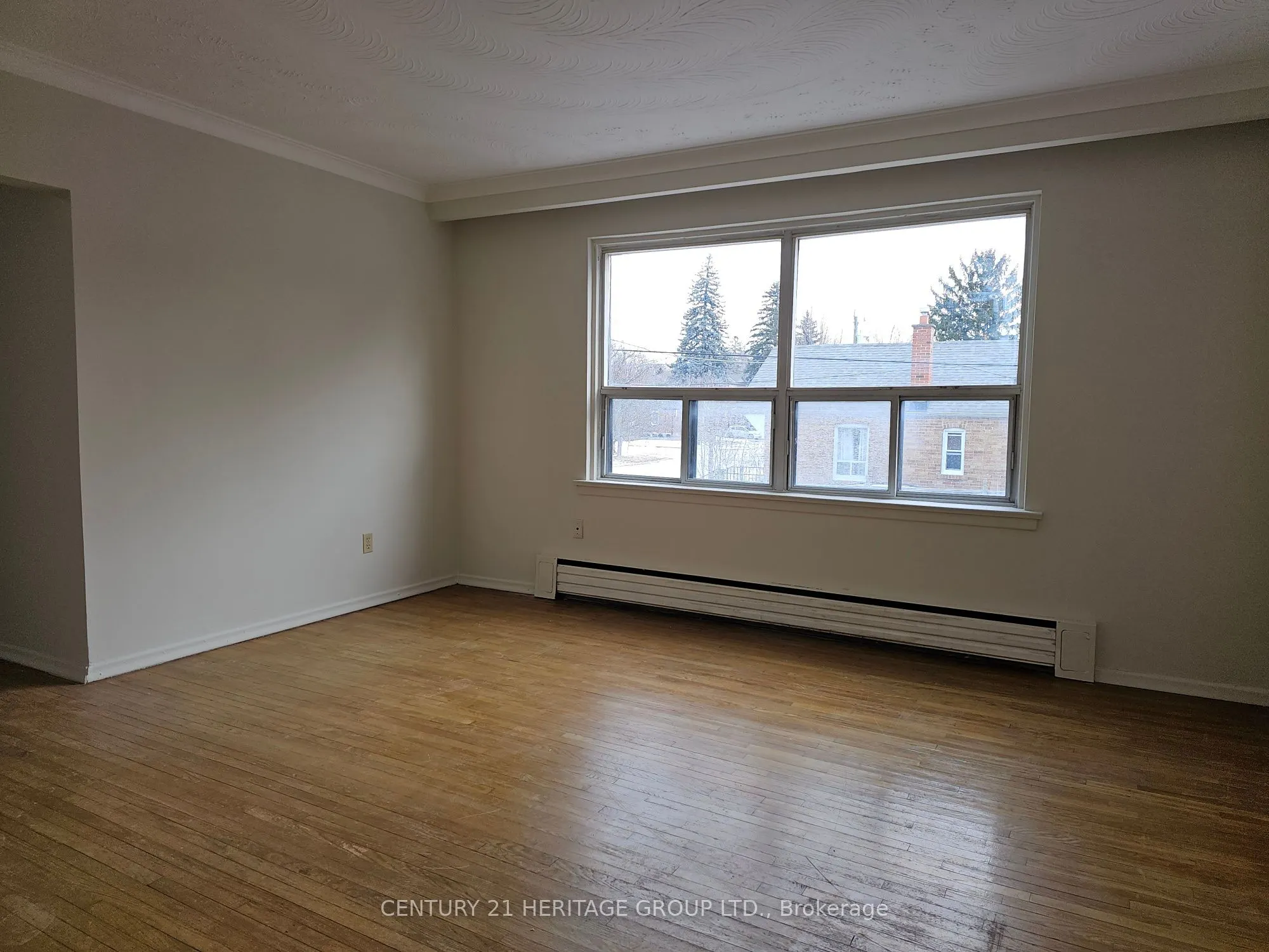 423 Pharmacy Avenue, #3