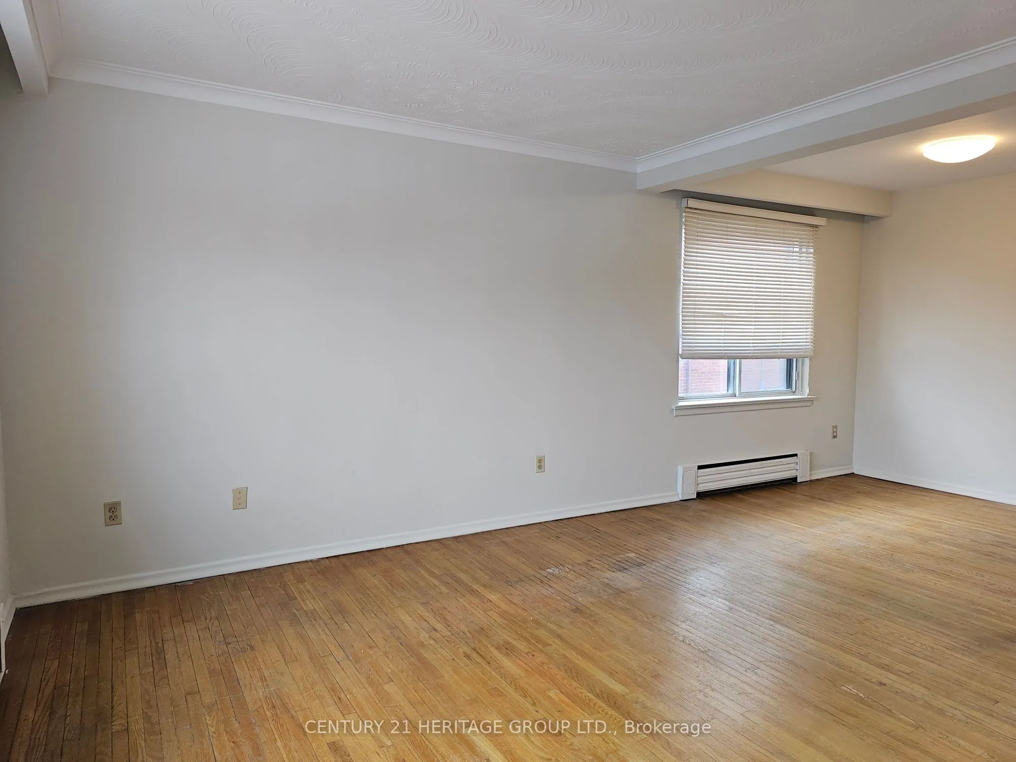 423 Pharmacy Avenue, #3