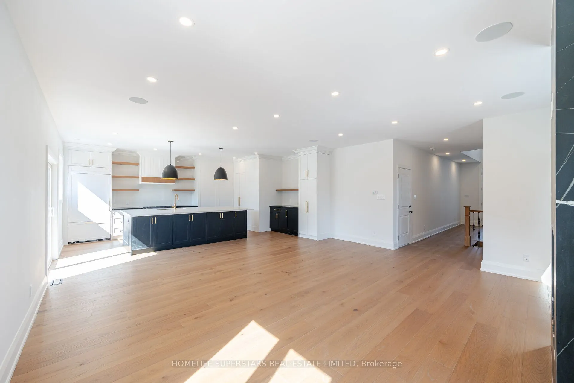 49 Greendowns Drive