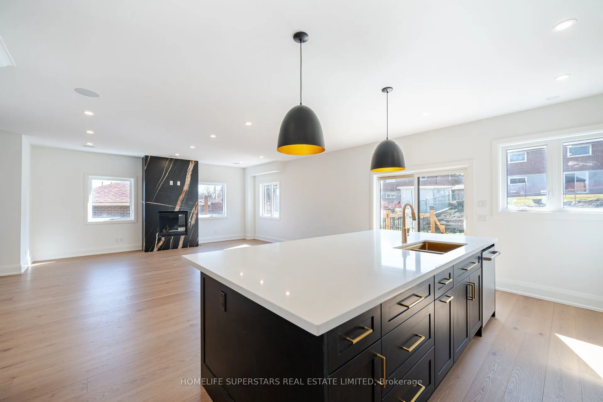 49 Greendowns Drive