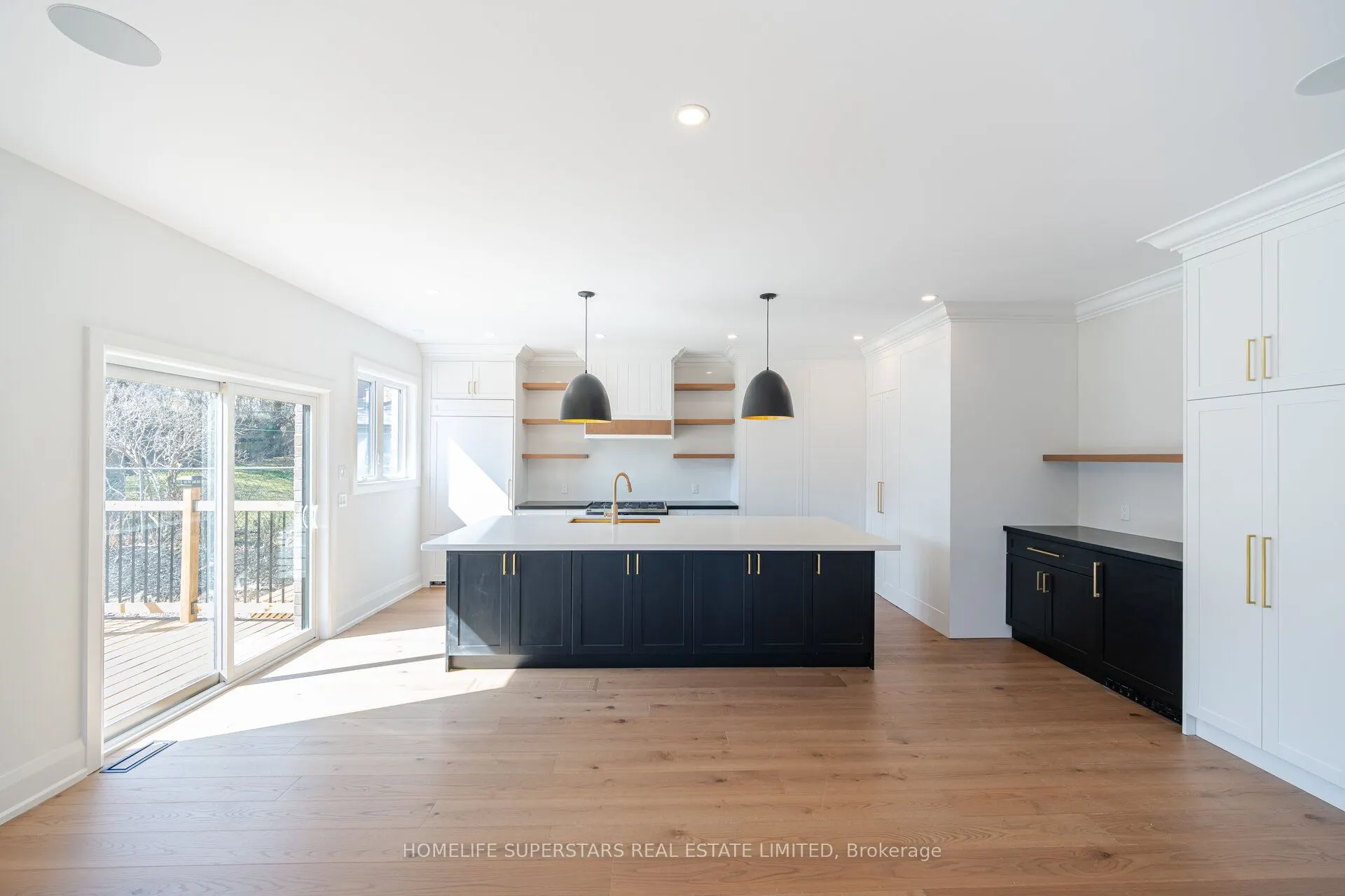 49 Greendowns Drive