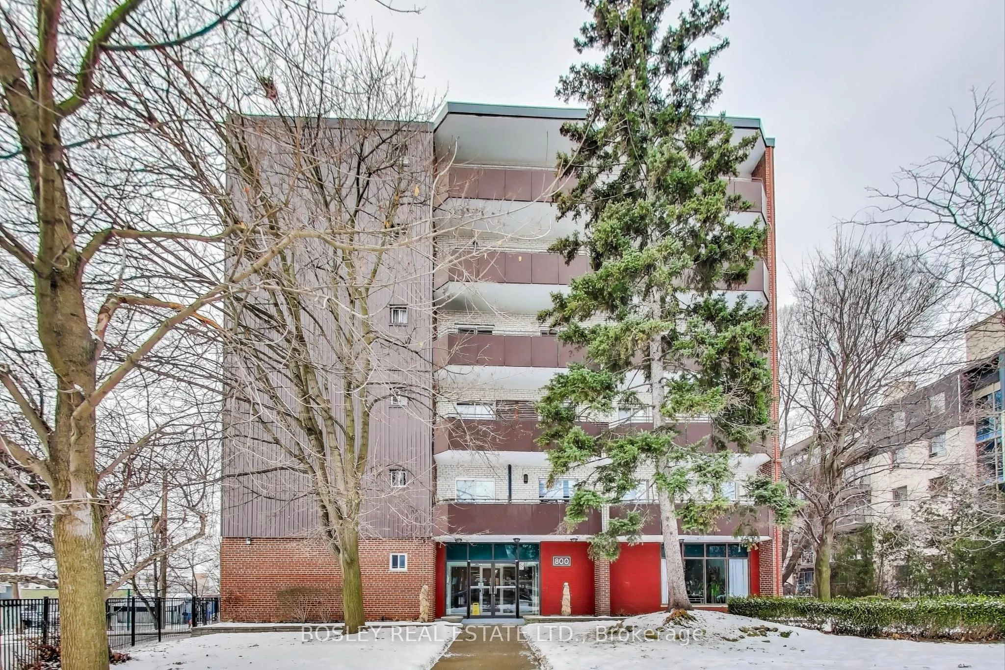 800 Kennedy Road, #304