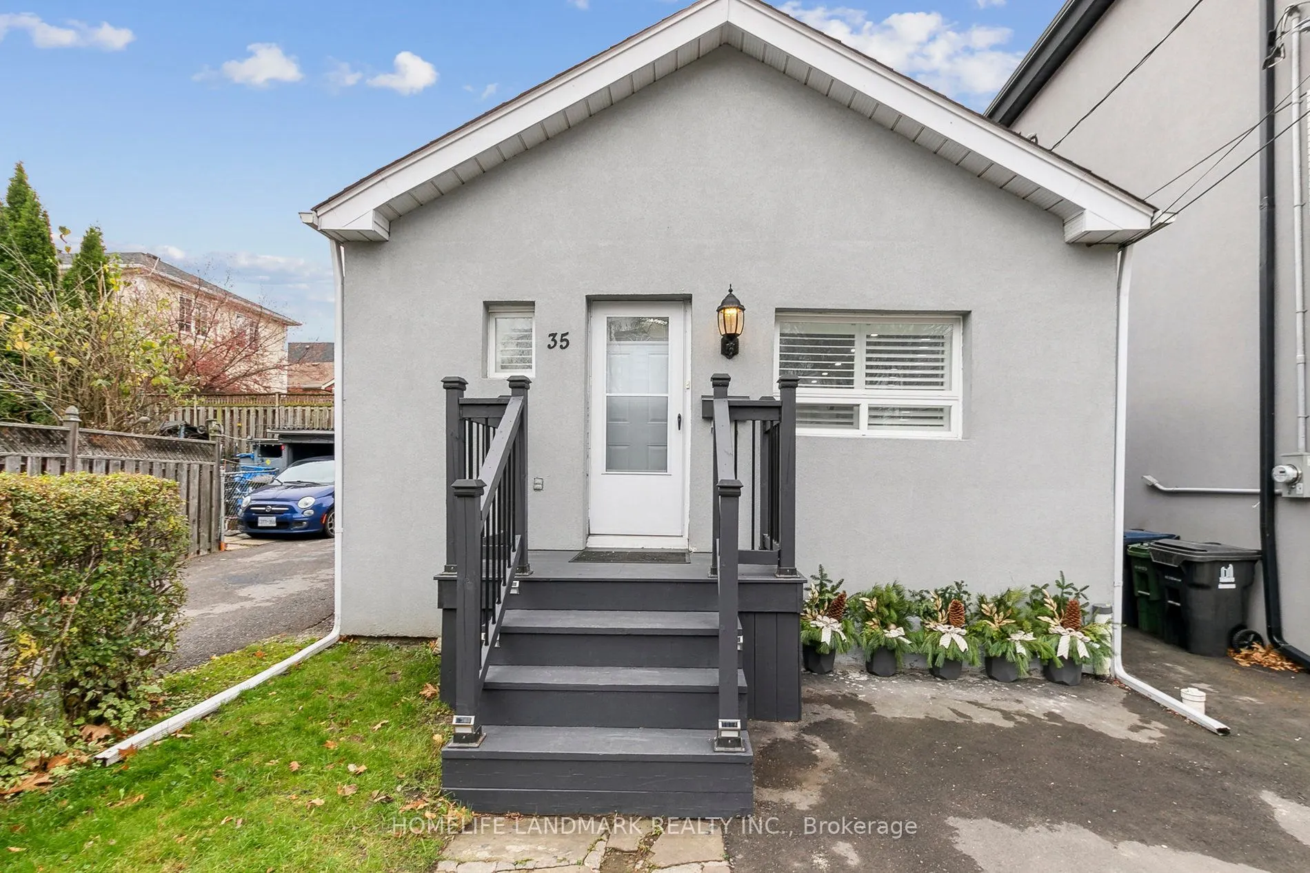 35 Wallington Avenue