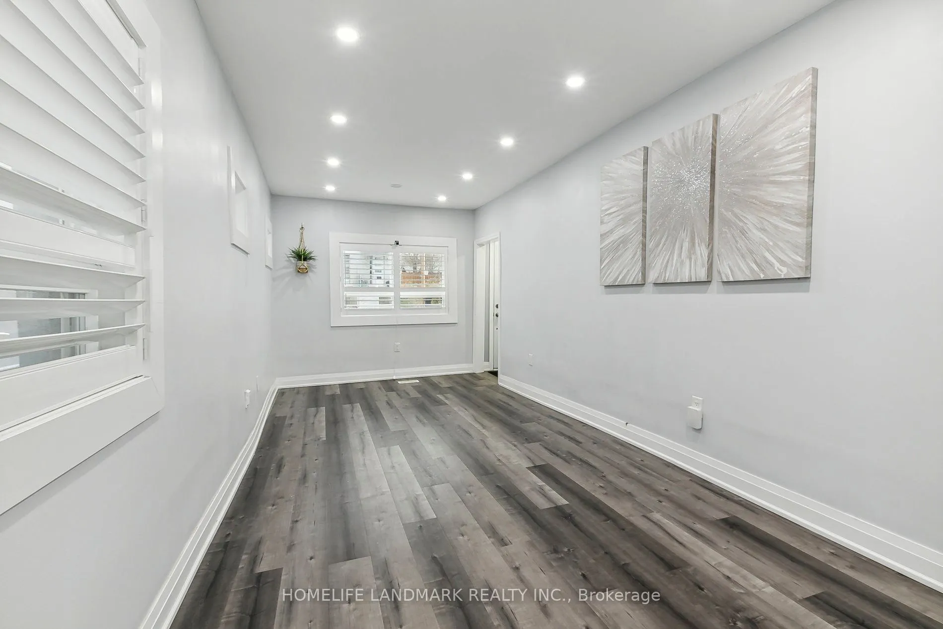 35 Wallington Avenue