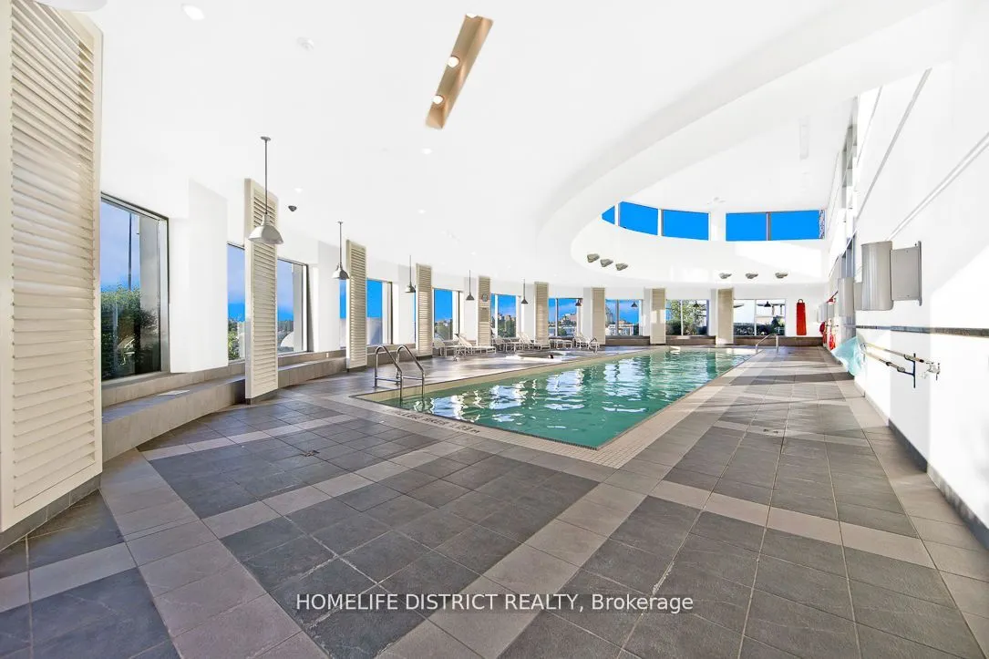 36 Lee Centre Drive, #2708