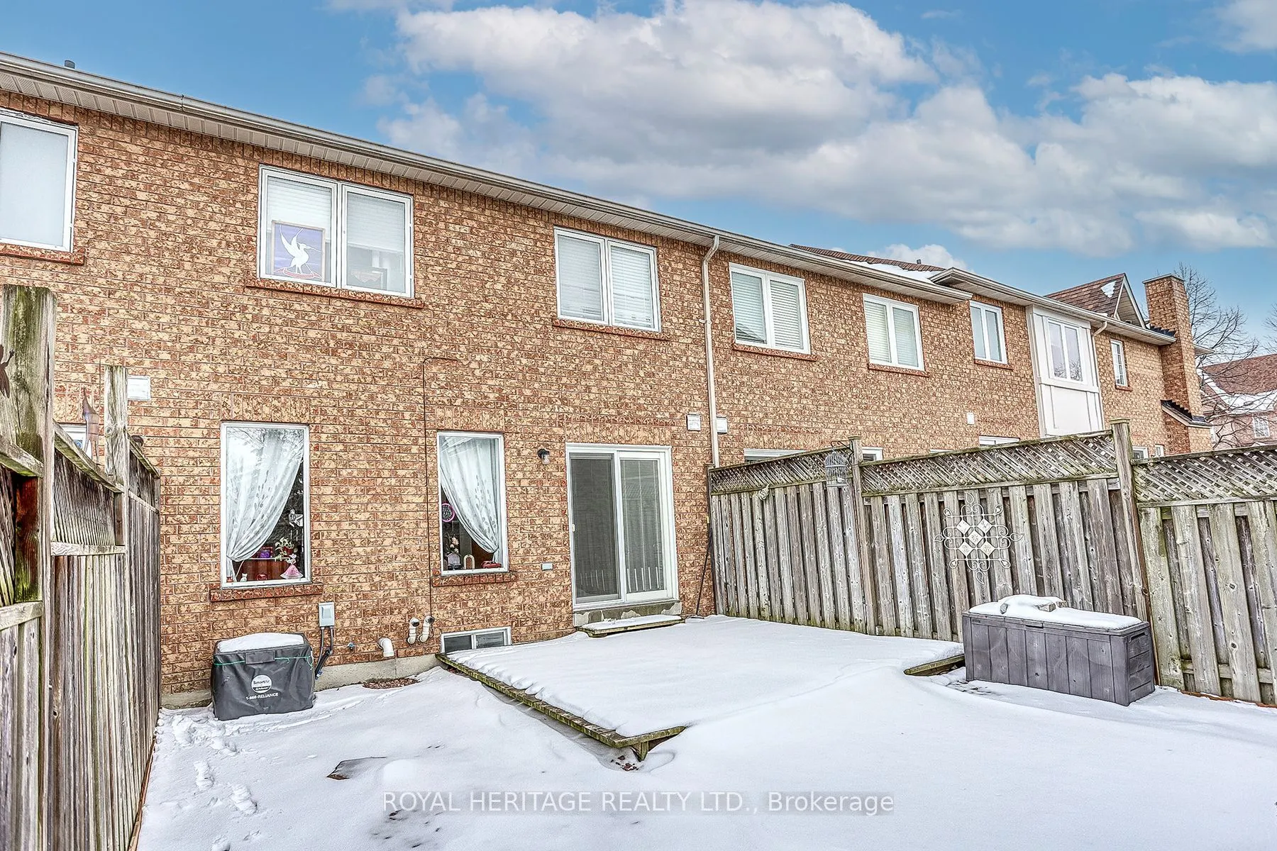 152 STOKELY Crescent
