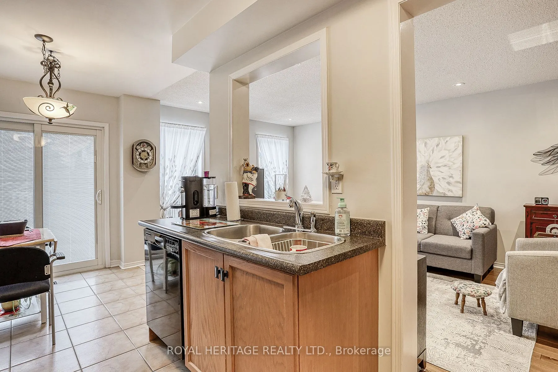 152 STOKELY Crescent