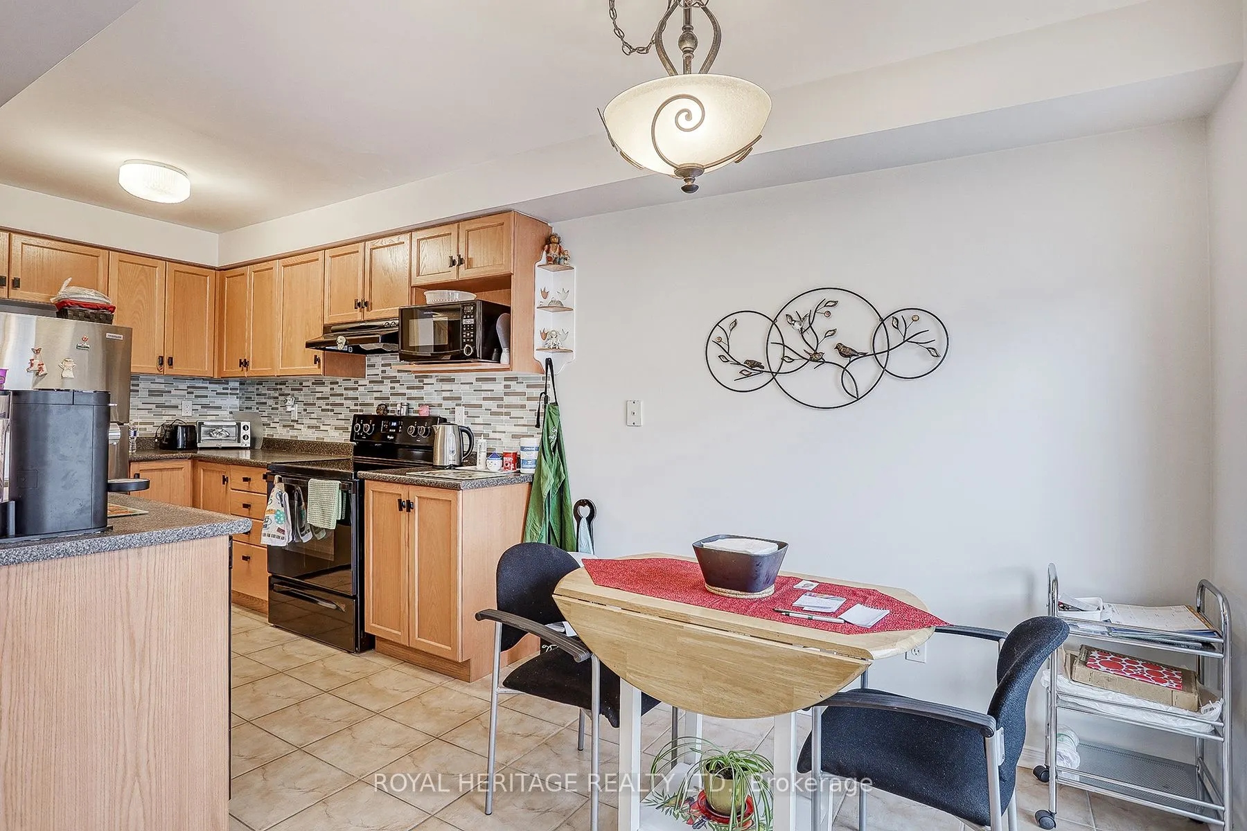 152 STOKELY Crescent