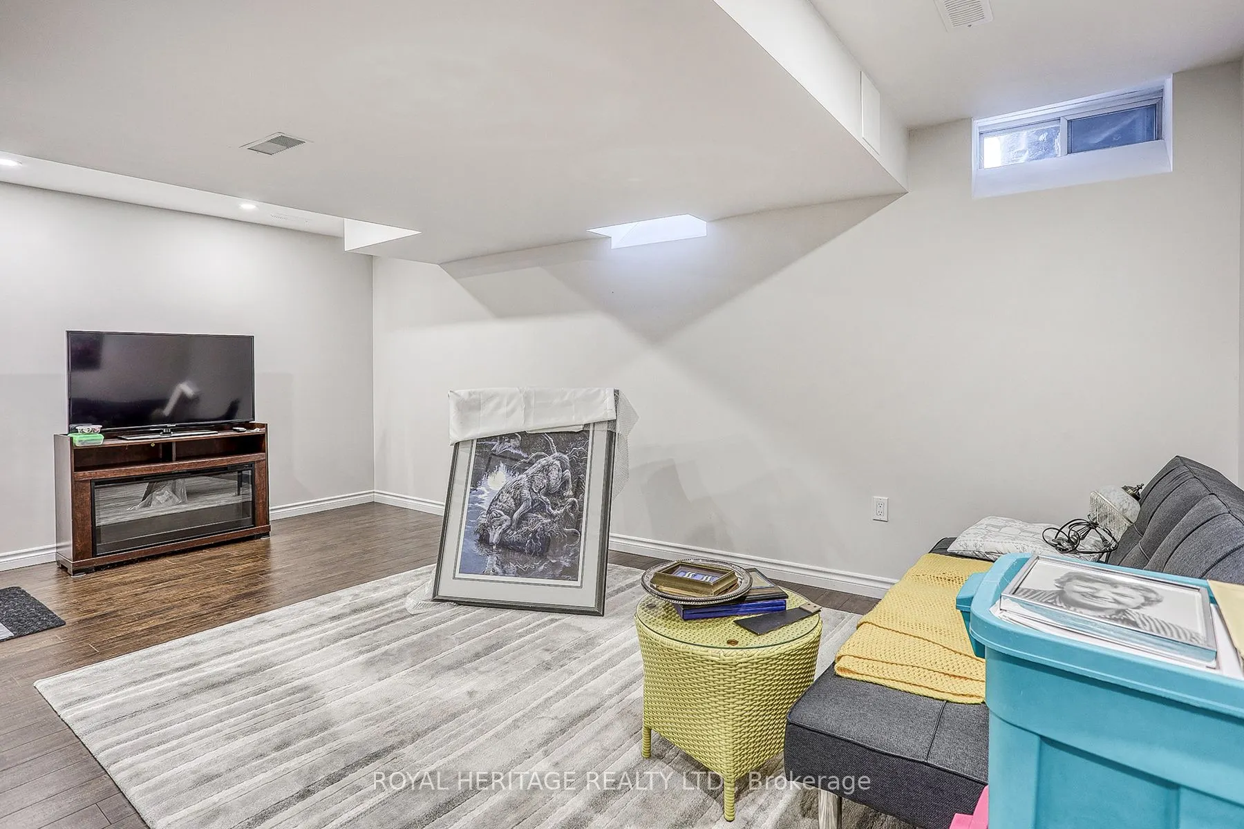 152 STOKELY Crescent