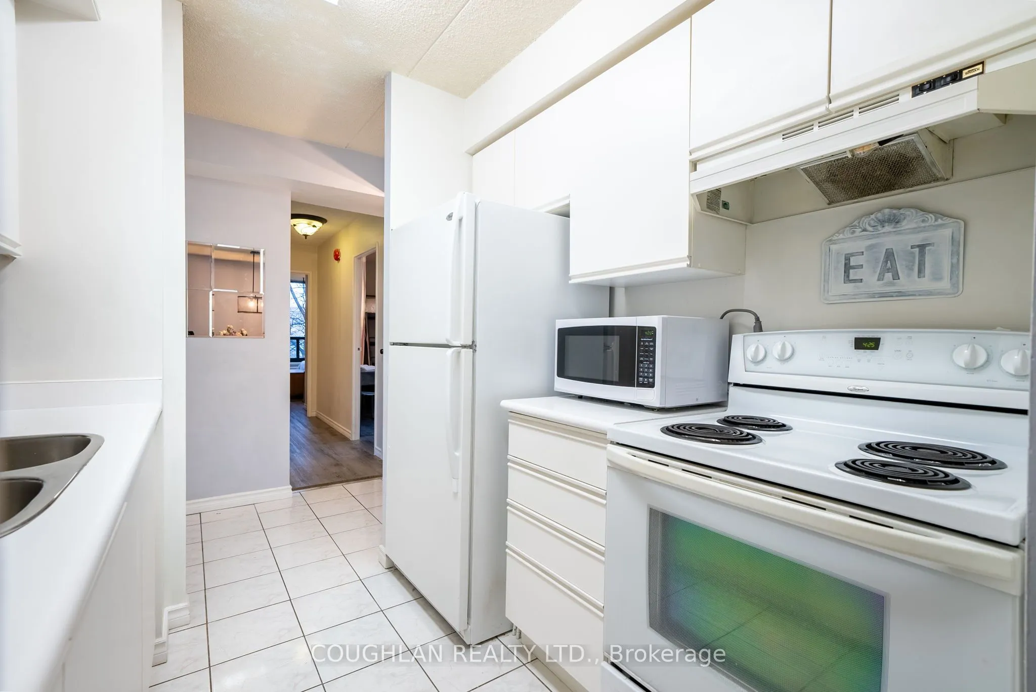 1525 Diefenbaker Court, #313