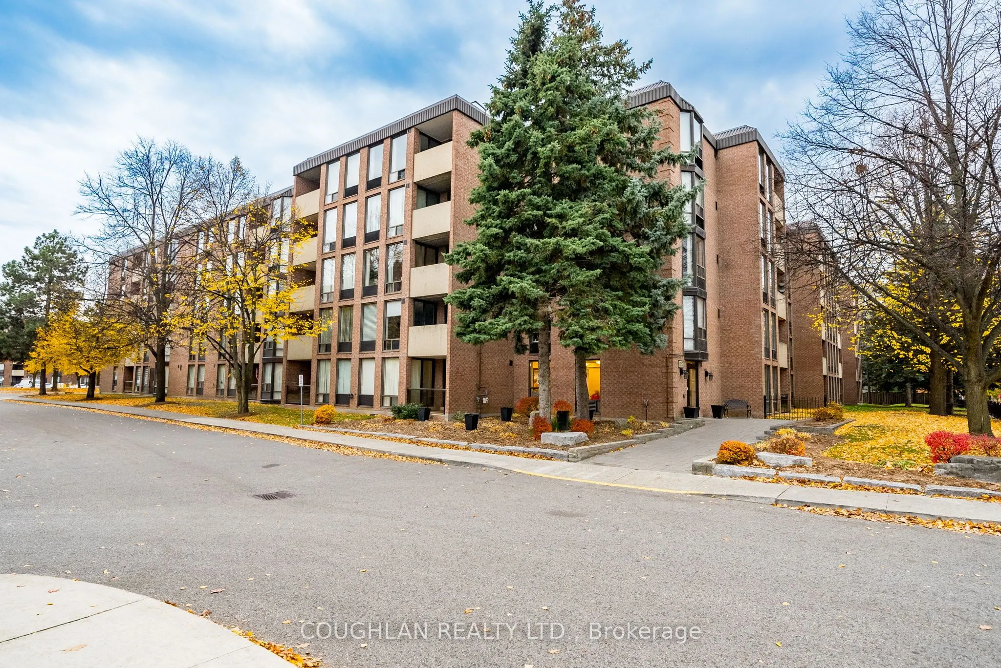 1525 Diefenbaker Court, #313