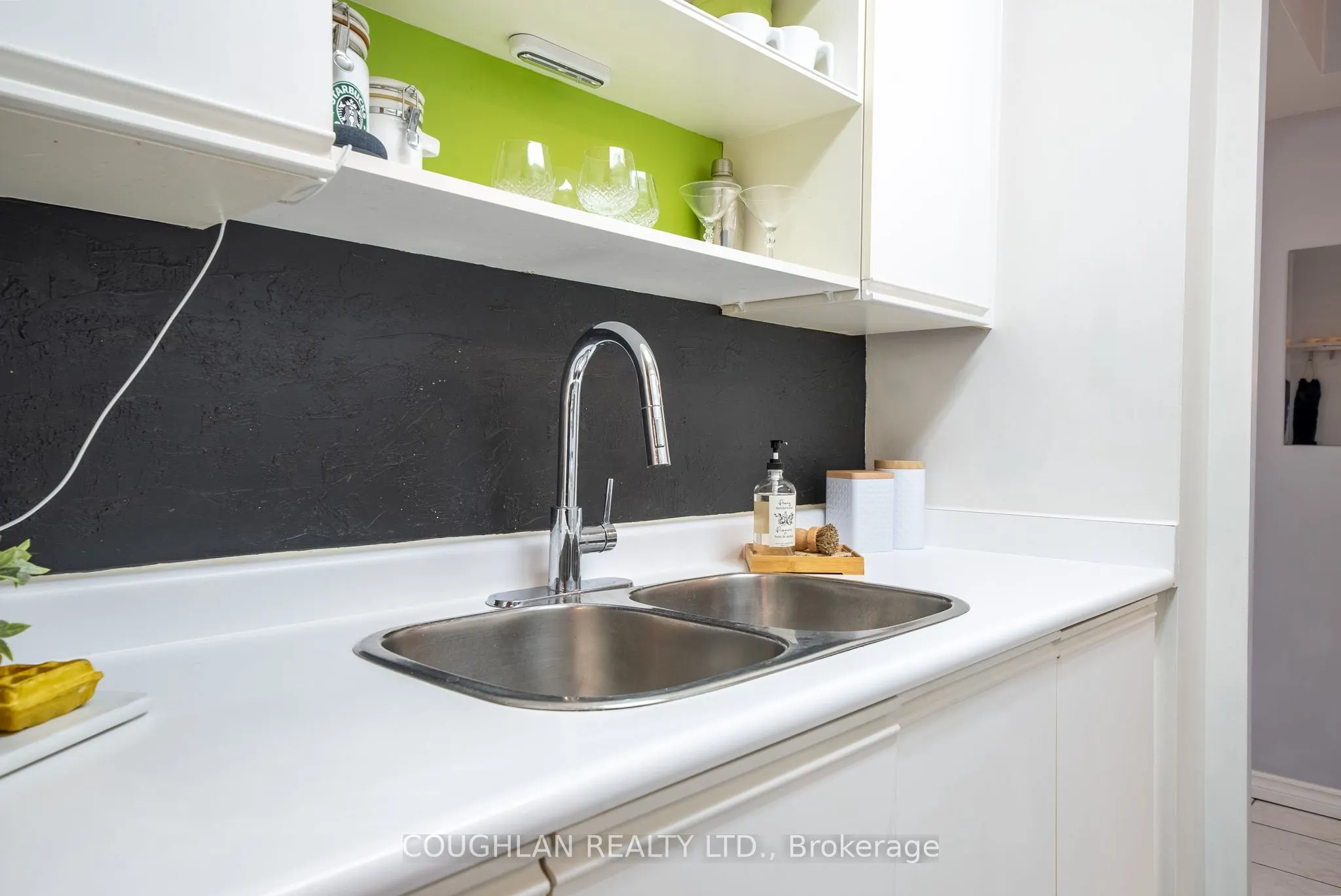 1525 Diefenbaker Court, #313