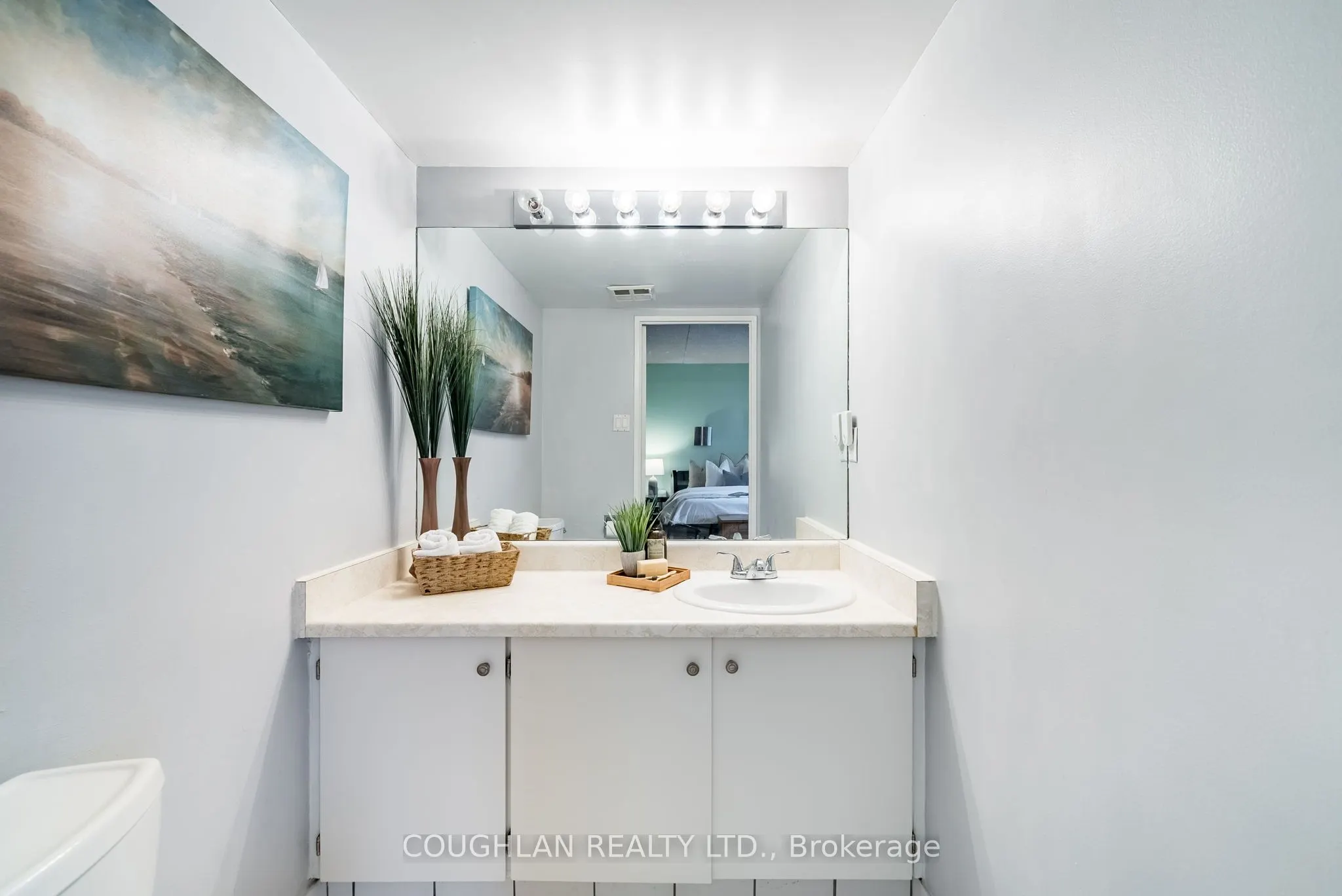 1525 Diefenbaker Court, #313