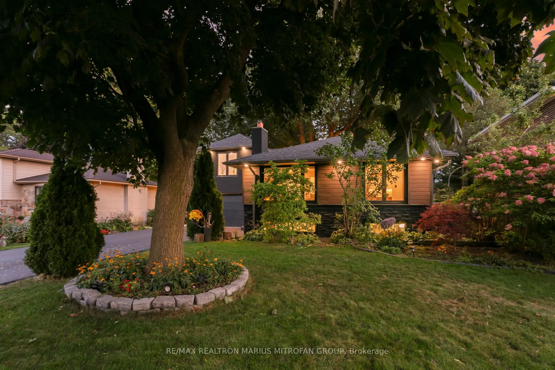 21 Toynbee Trail