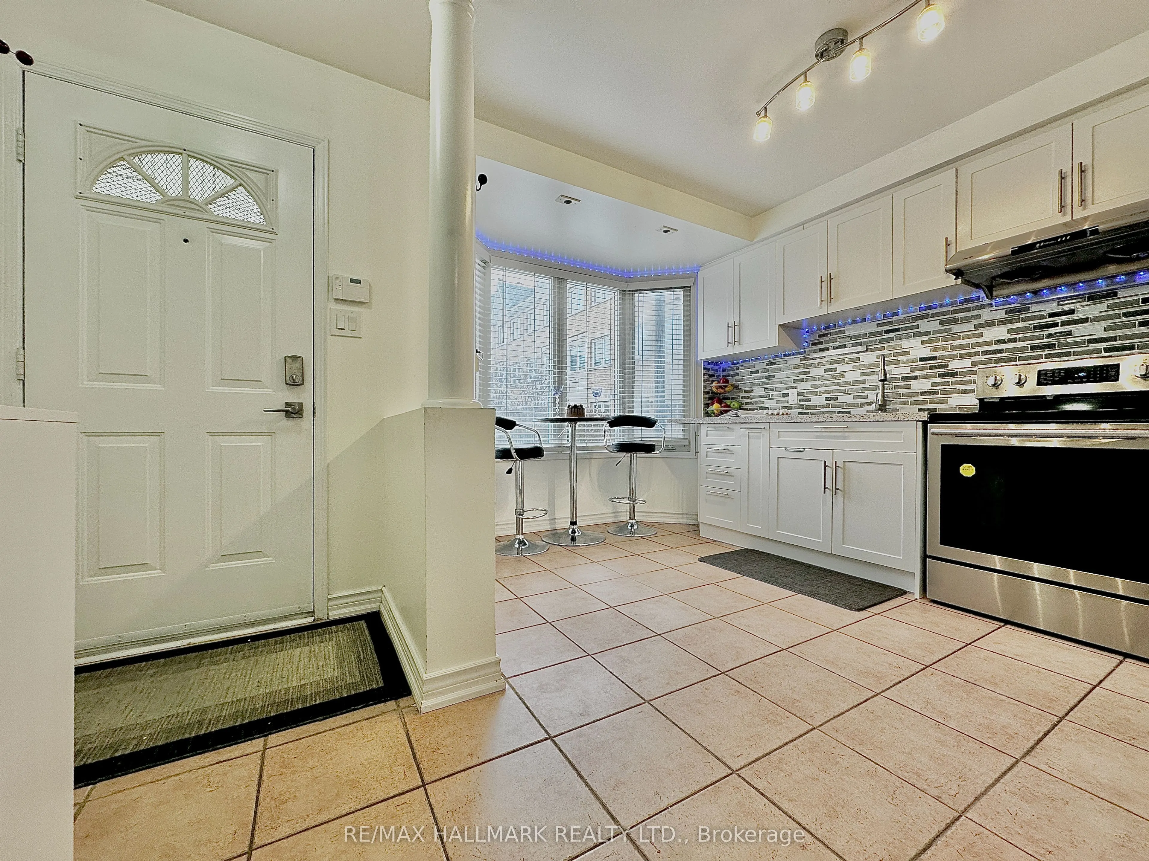 28 Rosebank Drive, #1107