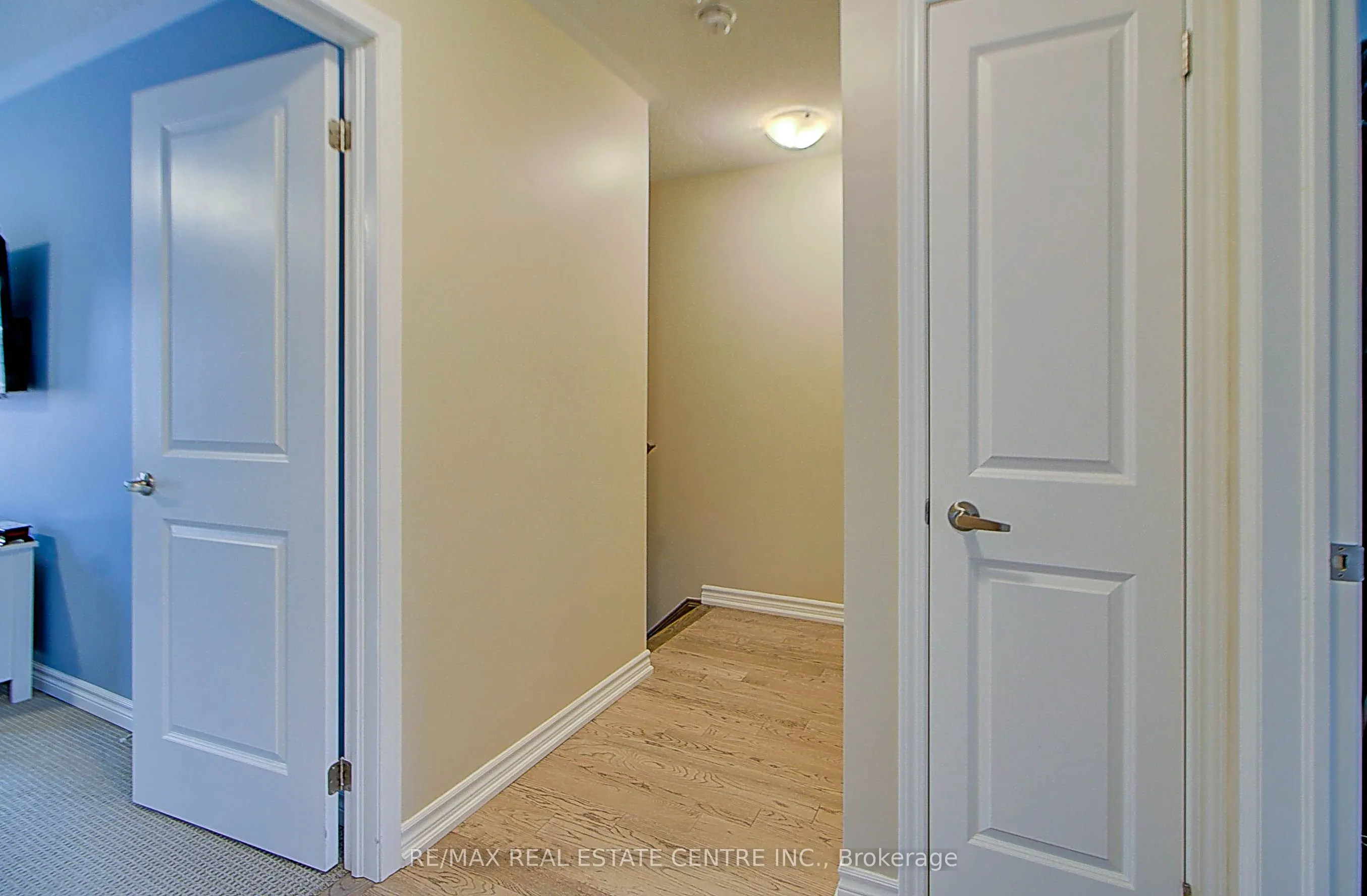 32 Bluegill Crescent
