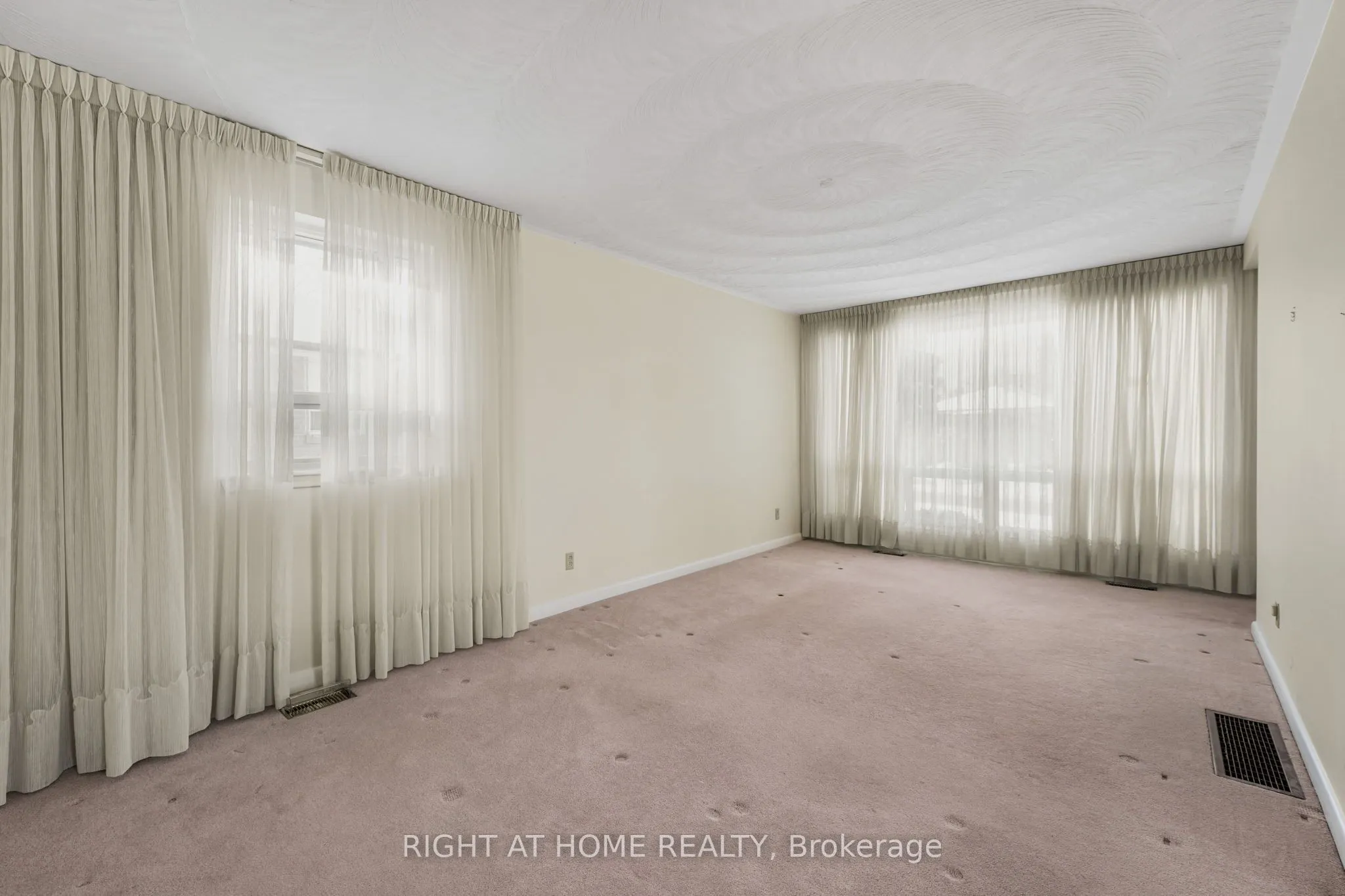 7 Shier Drive