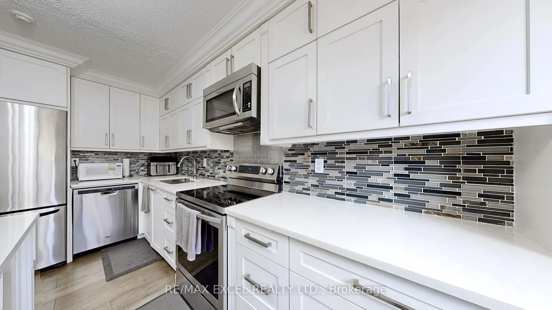 110 Ling Road E, #17