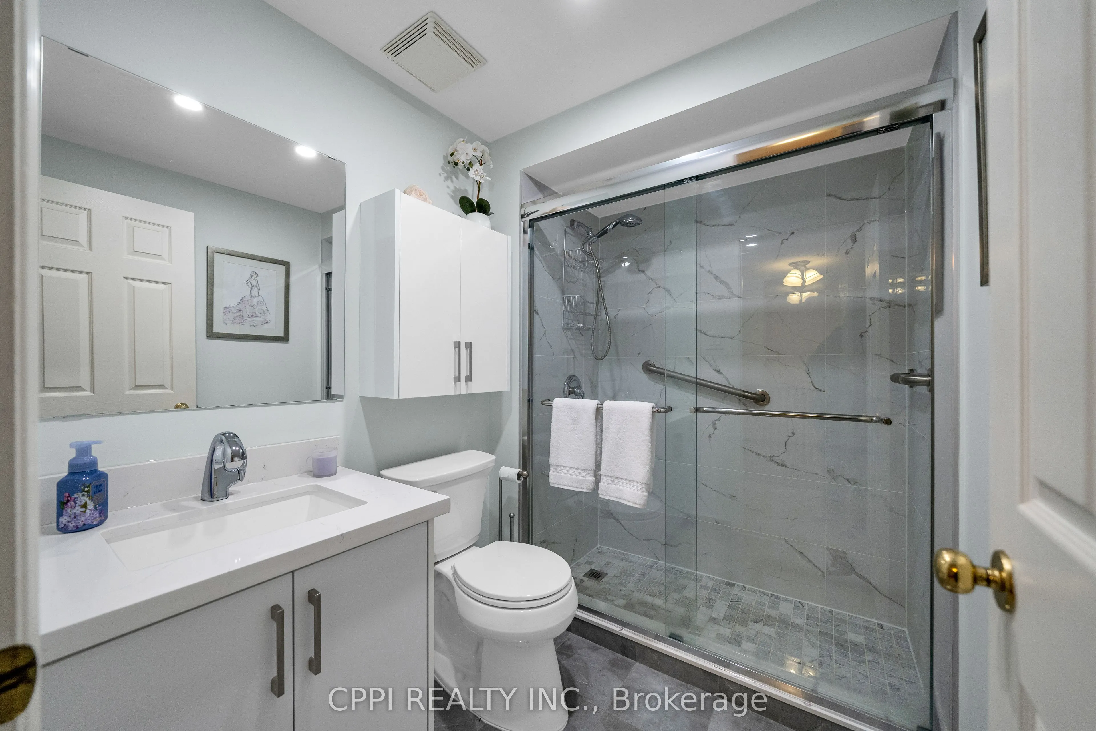 1566 Somergrove Crescent