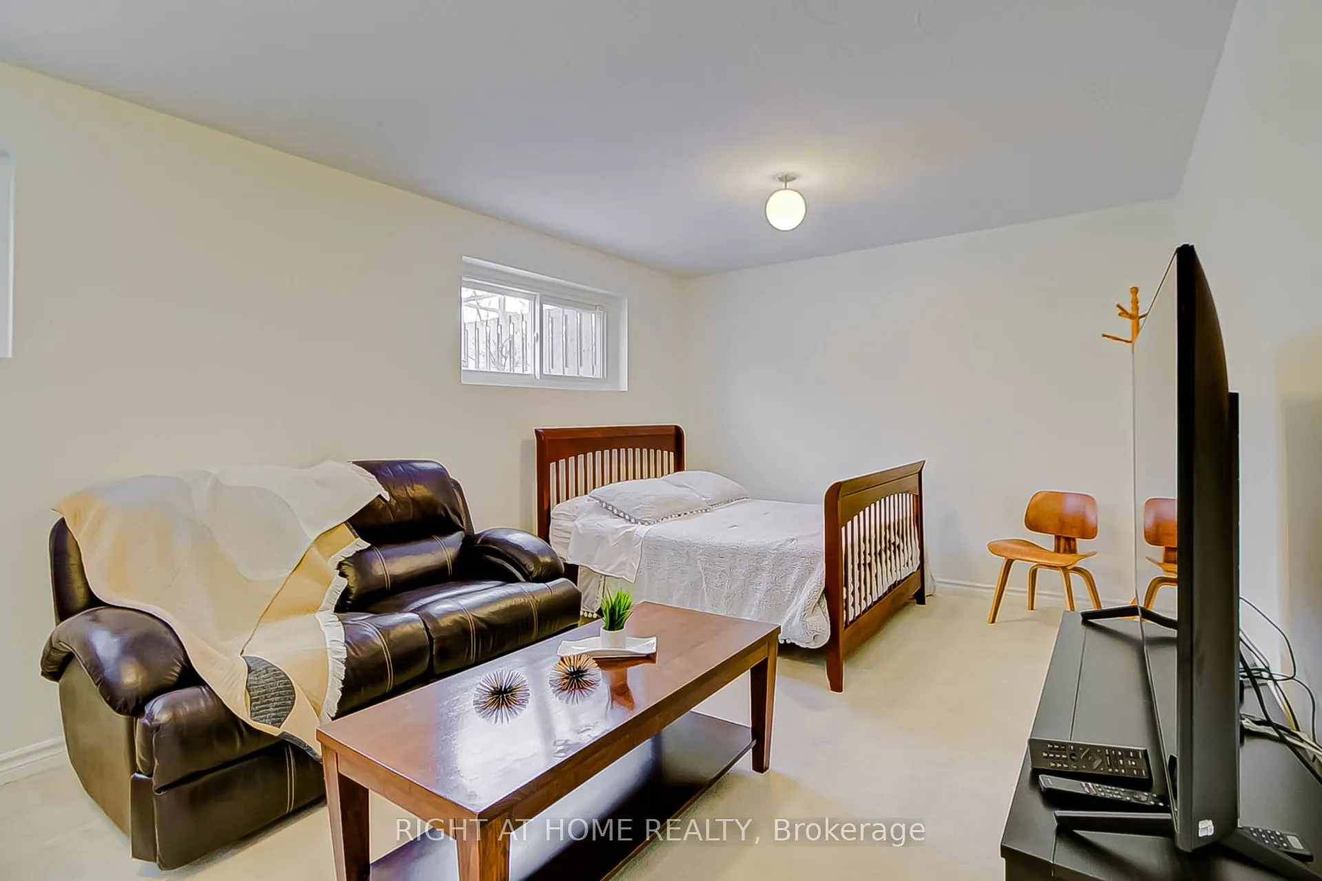 130 Cultra Square