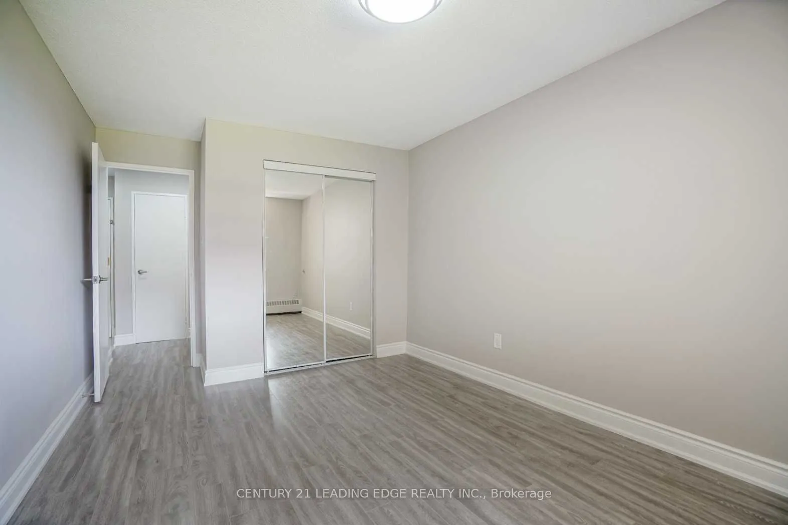 180 Markham Road, #207