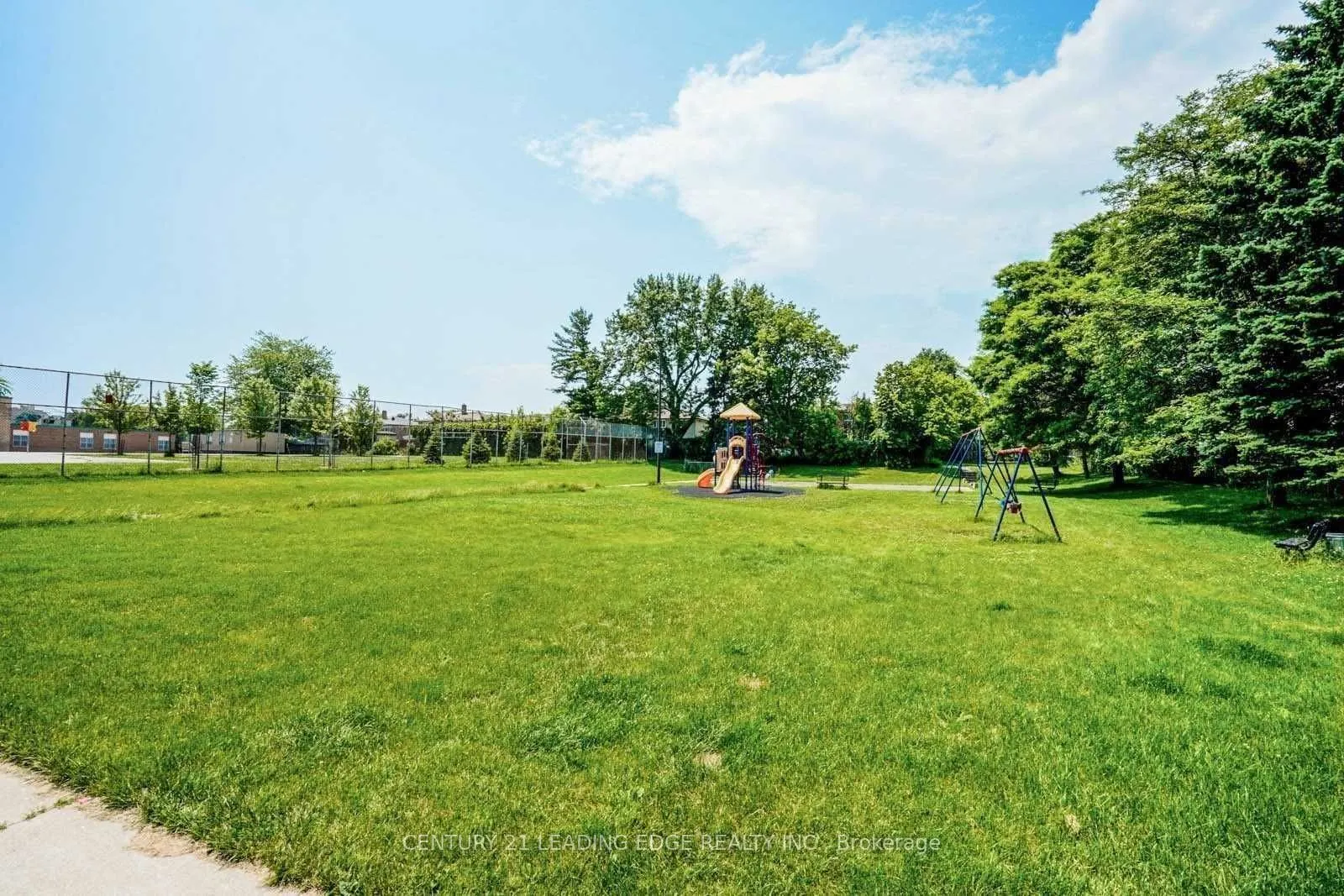 180 Markham Road, #207