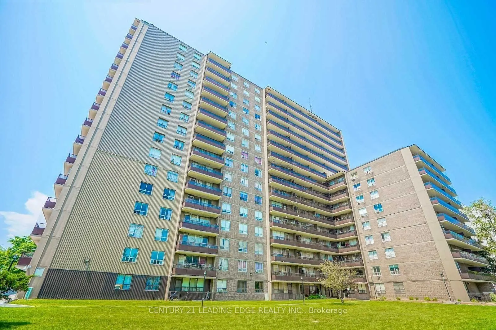 180 Markham Road, #207