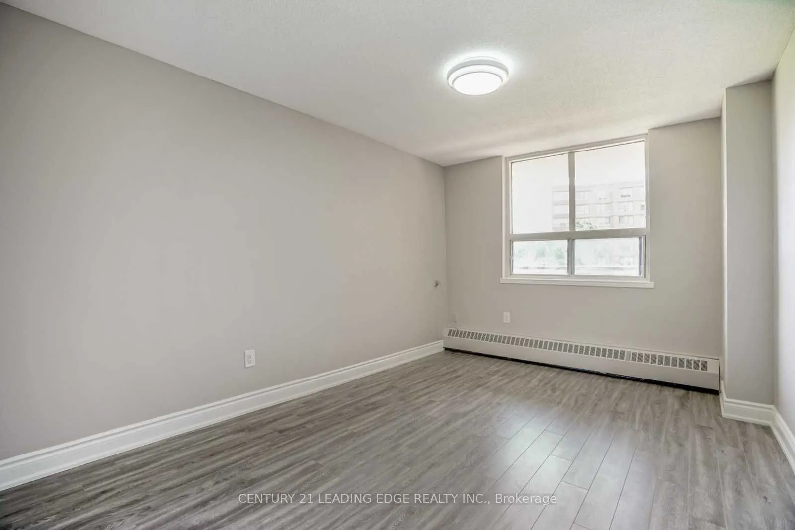 180 Markham Road, #207