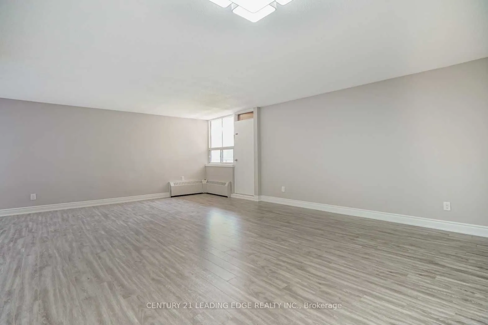 180 Markham Road, #207