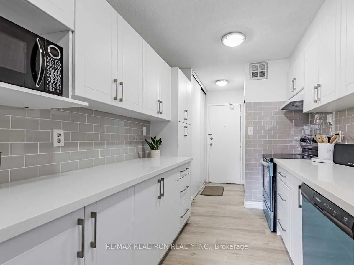 90 Ling Road, #1009