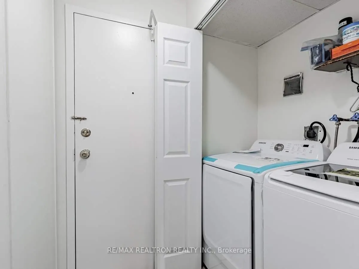 90 Ling Road, #1009