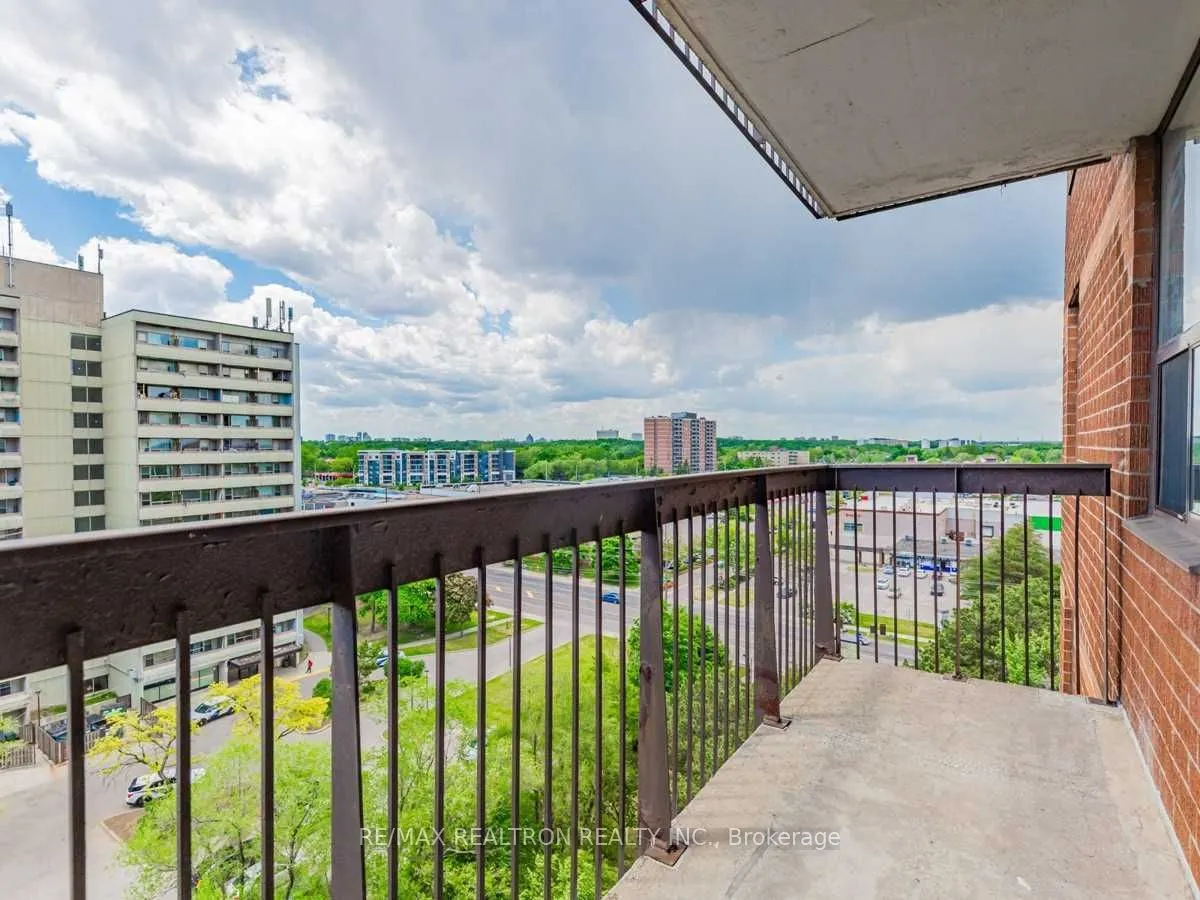 90 Ling Road, #1009