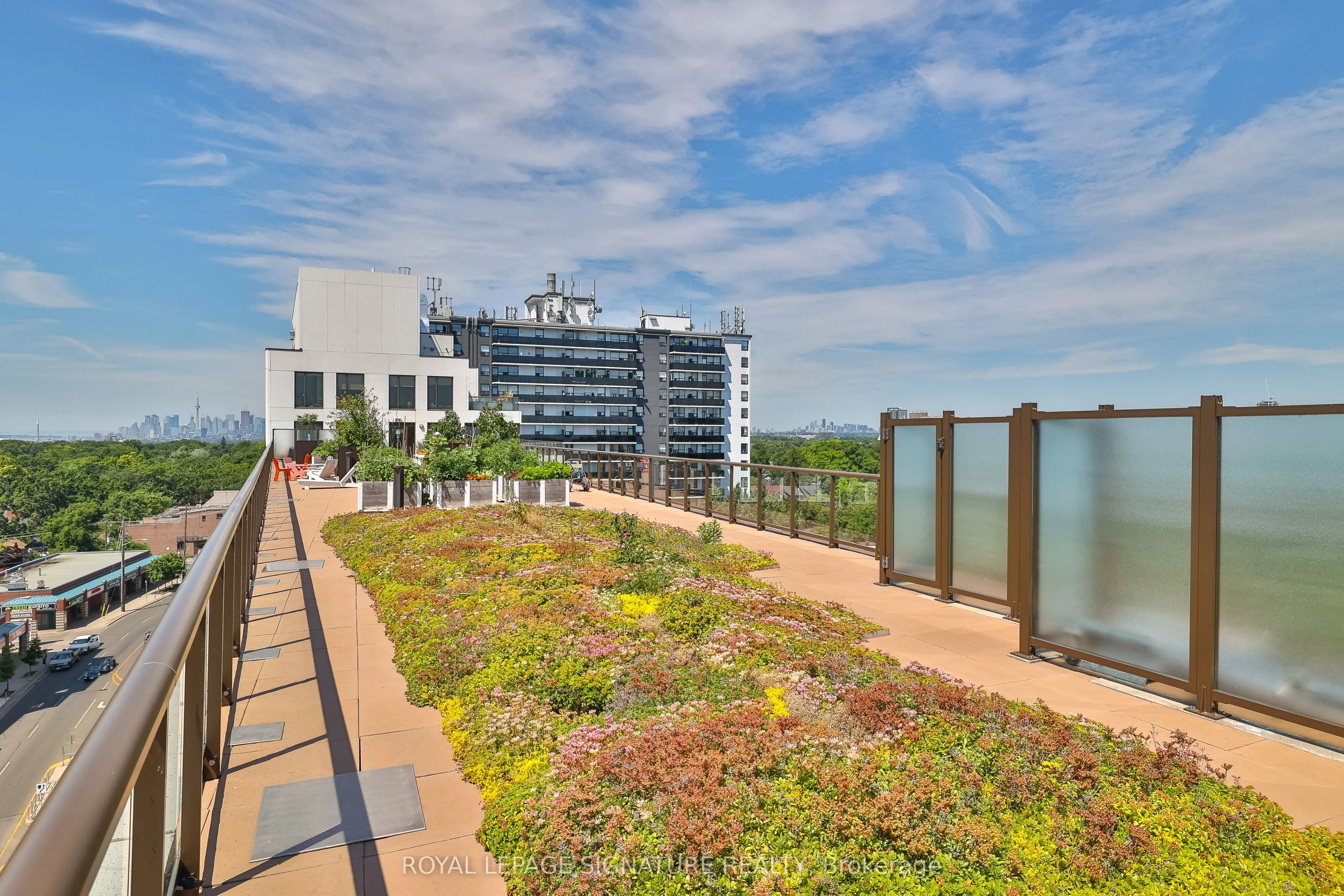 1100 Kingston Road, #216