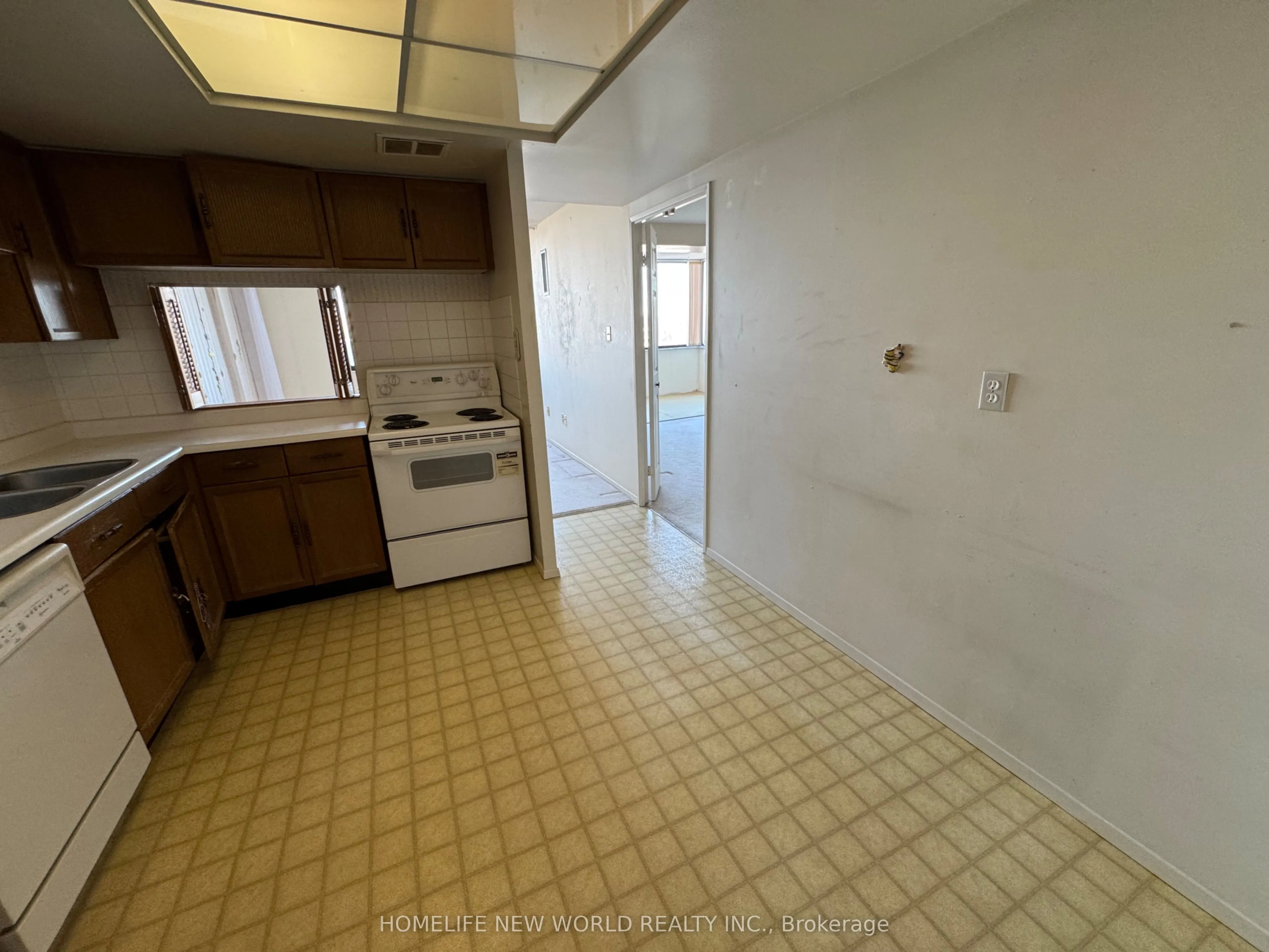2350 Bridletowne Circle, #1111